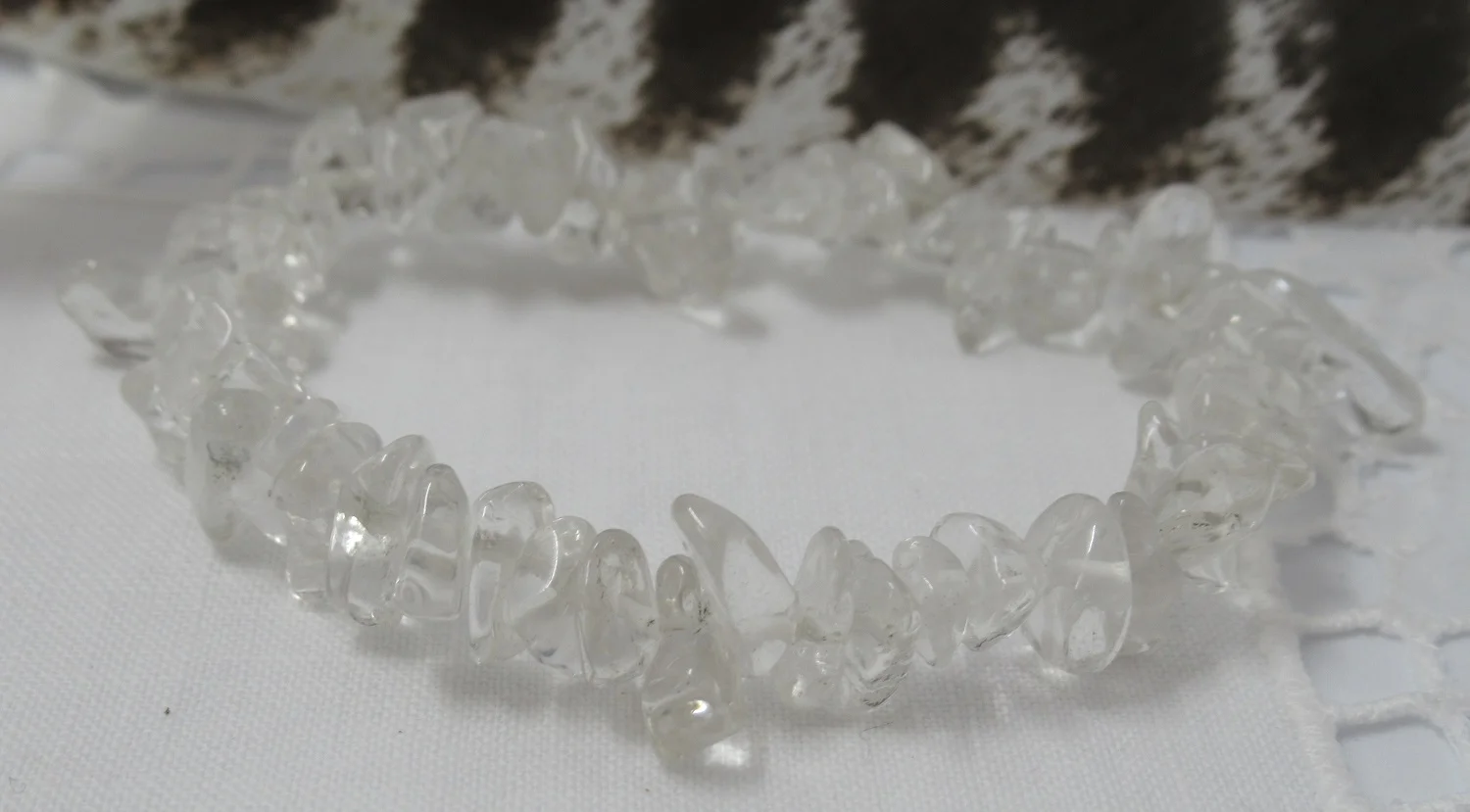 quartz-gemstone-bracelet.JPG