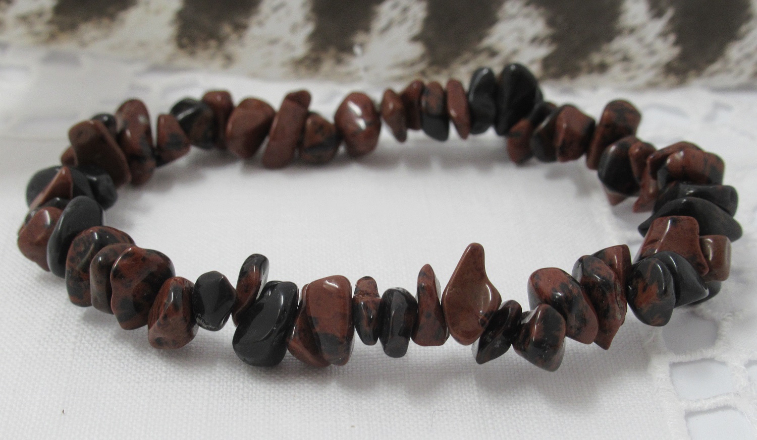 mahogany=obsidian-gemchip-bracelet.JPG
