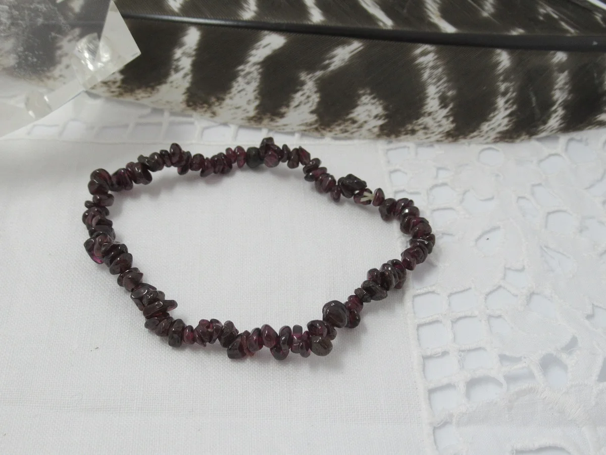 garnet-red-gemchip-bracelet-fine (1).JPG