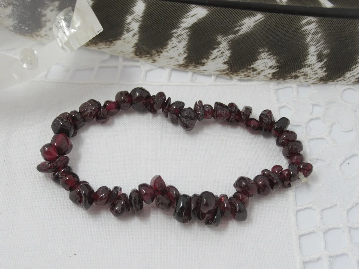 garnet-red-gemchip-bracelet-chunky (1).JPG