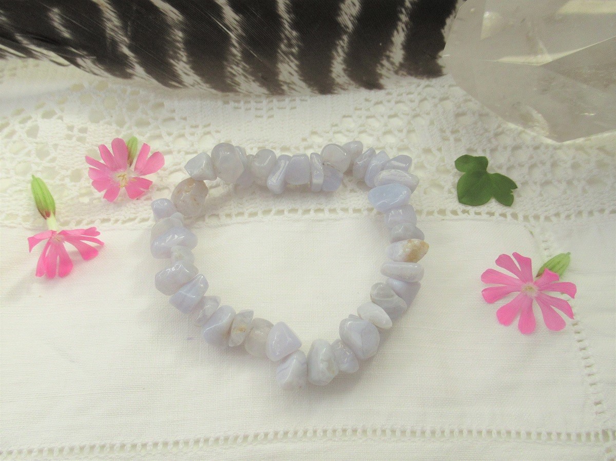 Sue Webshop_Pictures_Bracelet_Gemchip_BlueLaceAgate2.JPG