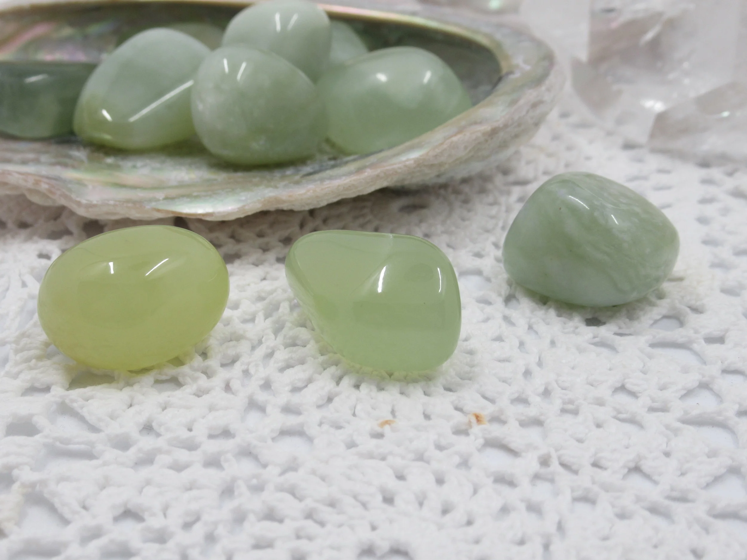 Bowenite/New Jade tumblestones