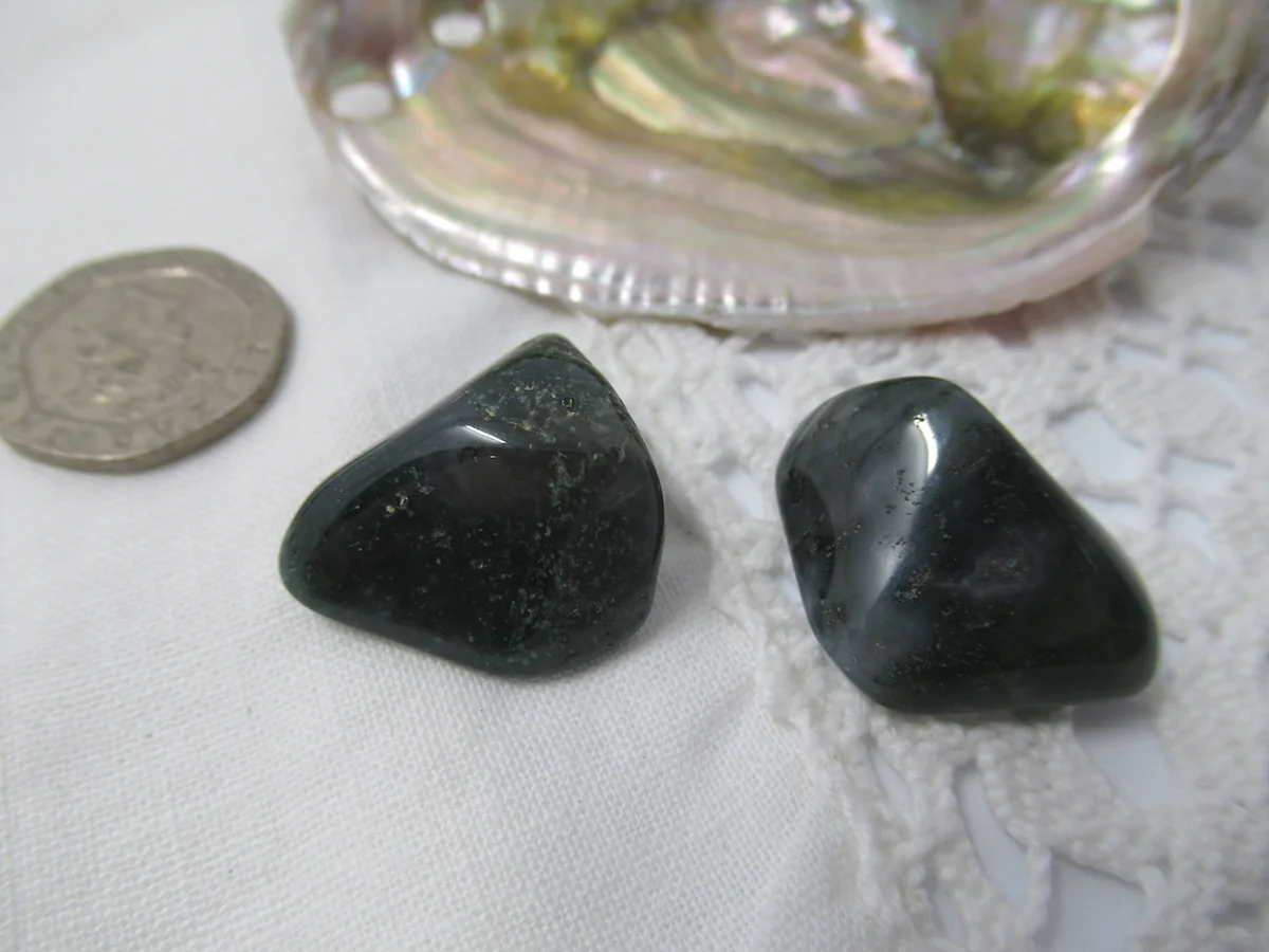 Webshop_Tumblestones_MossAgate3.JPG