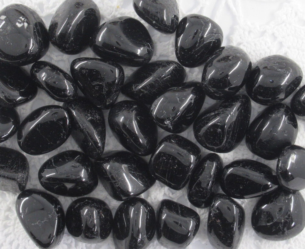 Webshop_Tumblestones_Black Tourmaline1.JPG