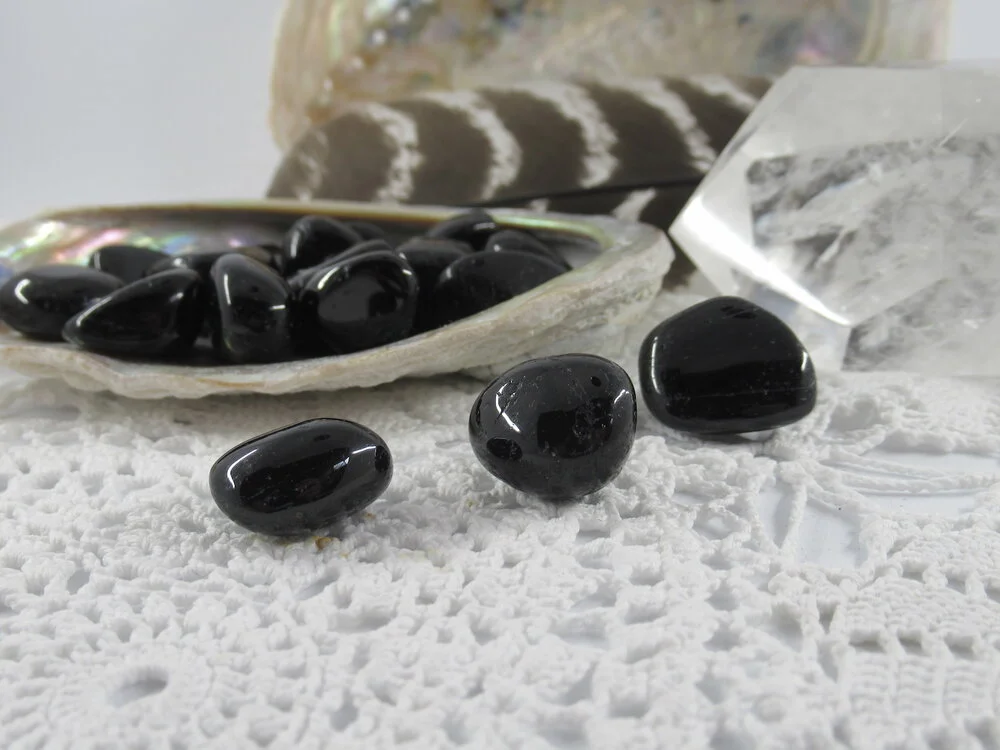 Webshop_Tumblestones_Black Tourmaline2.JPG