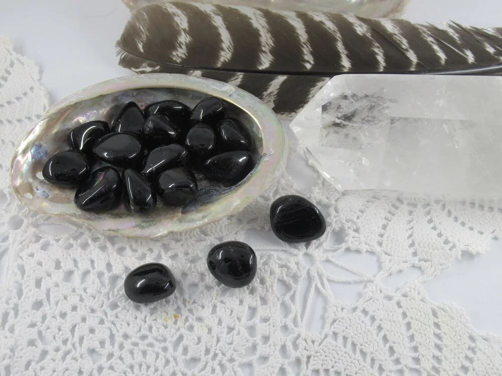 Webshop_Tumblestones_Black Tourmaline3.JPG