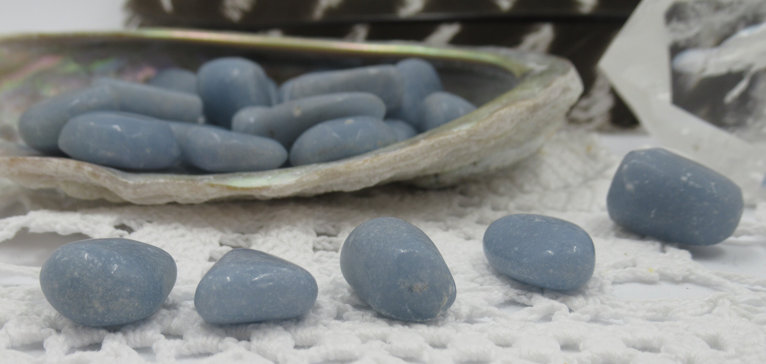 Webshop_Tumblestones_Angelite3.JPG