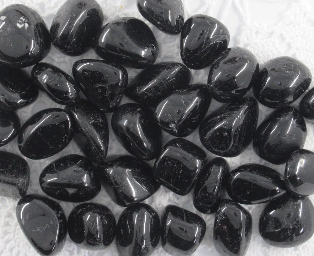Webshop_Tumblestones_Black Tourmaline1.JPG
