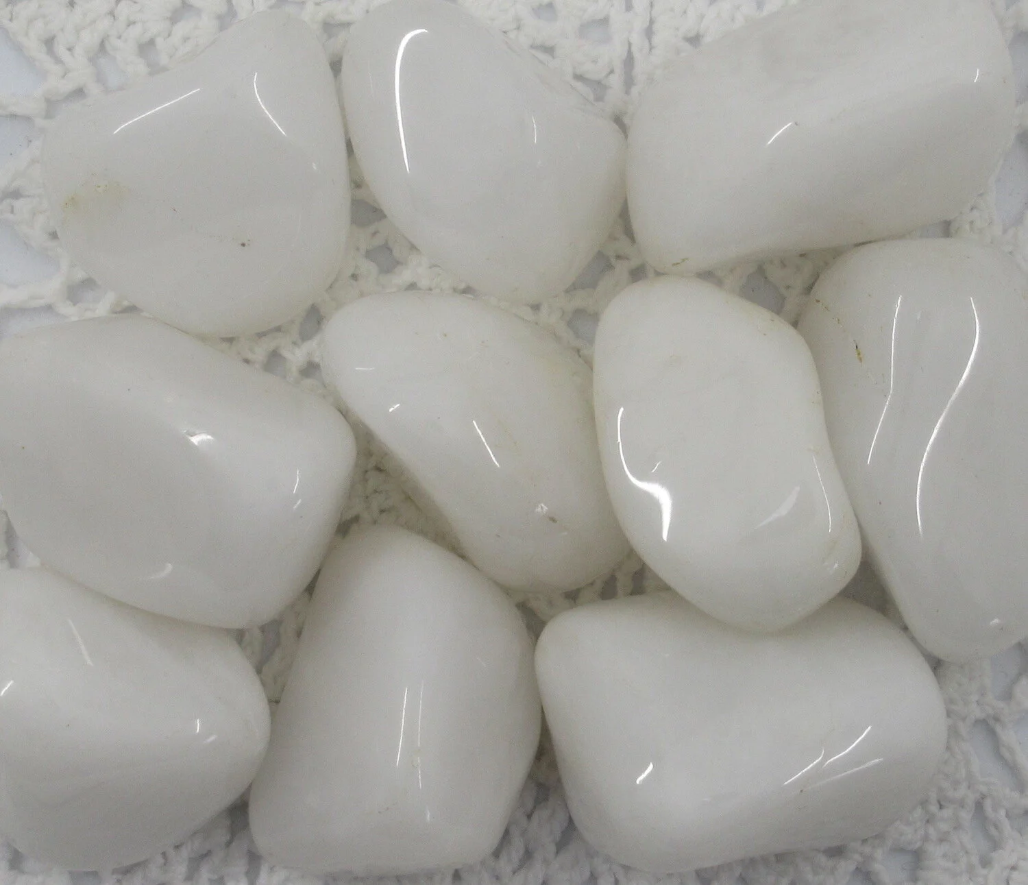 Tumblestones-Snow Quartz1.JPG