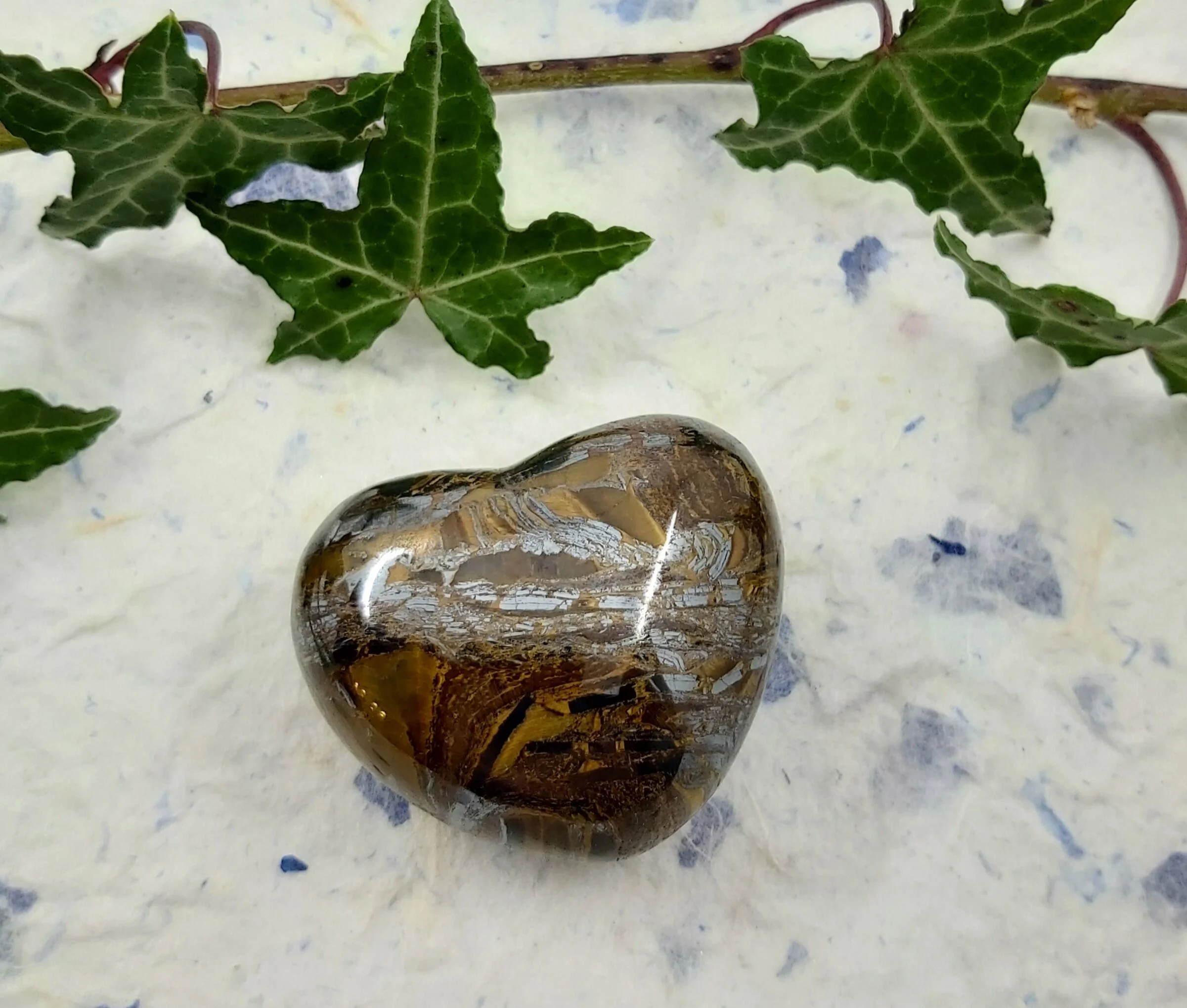 Webshop_Heart_Tiger Iron.jpg