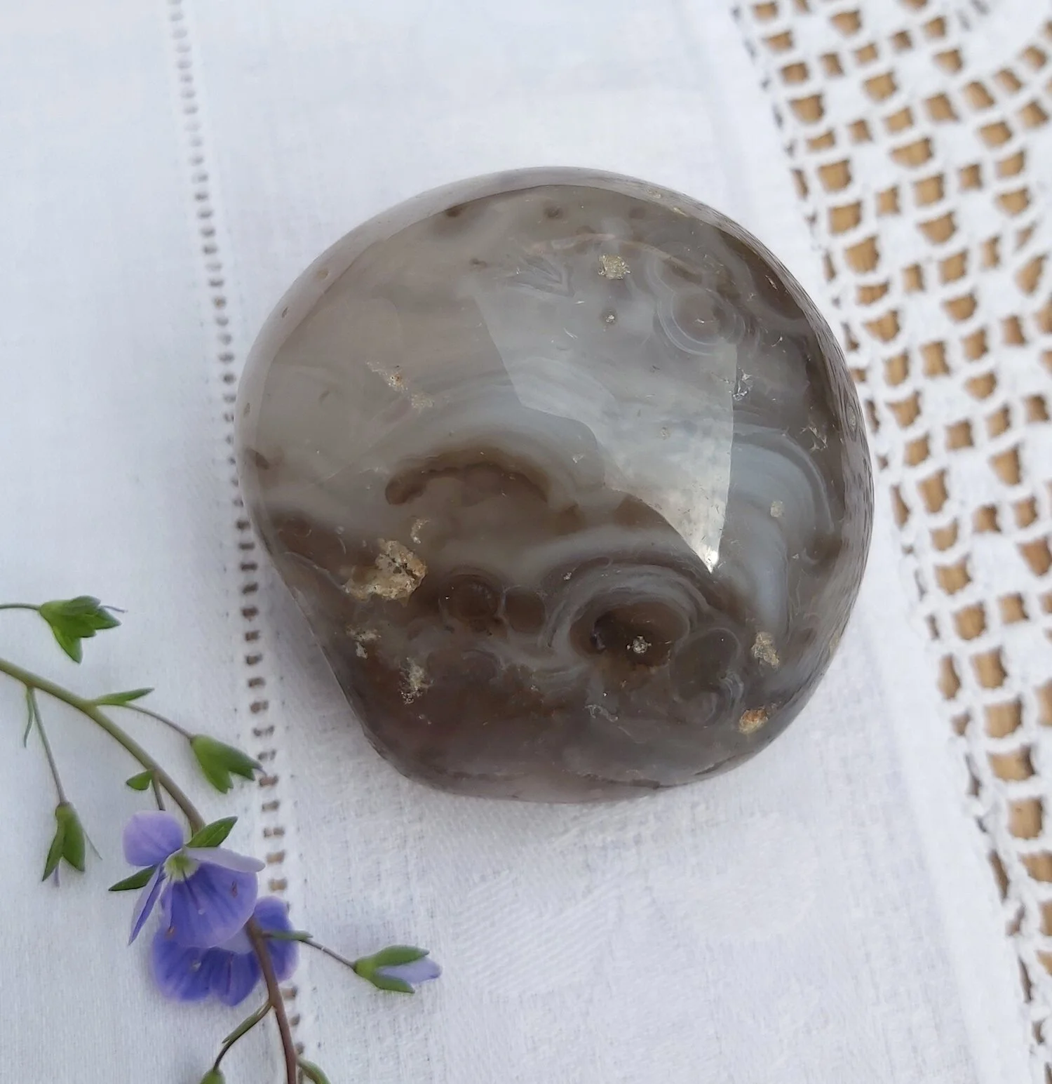 Dendritic Agate pebble 1