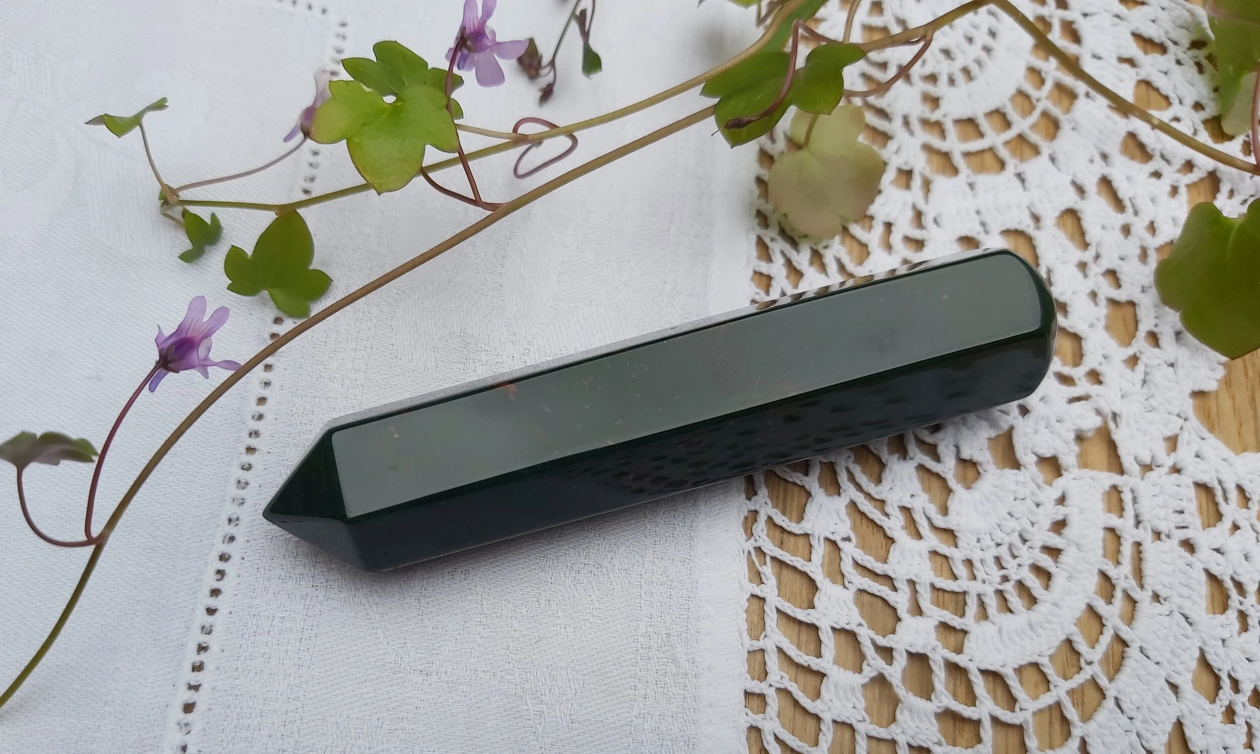 Bloodstone Wand 100mm