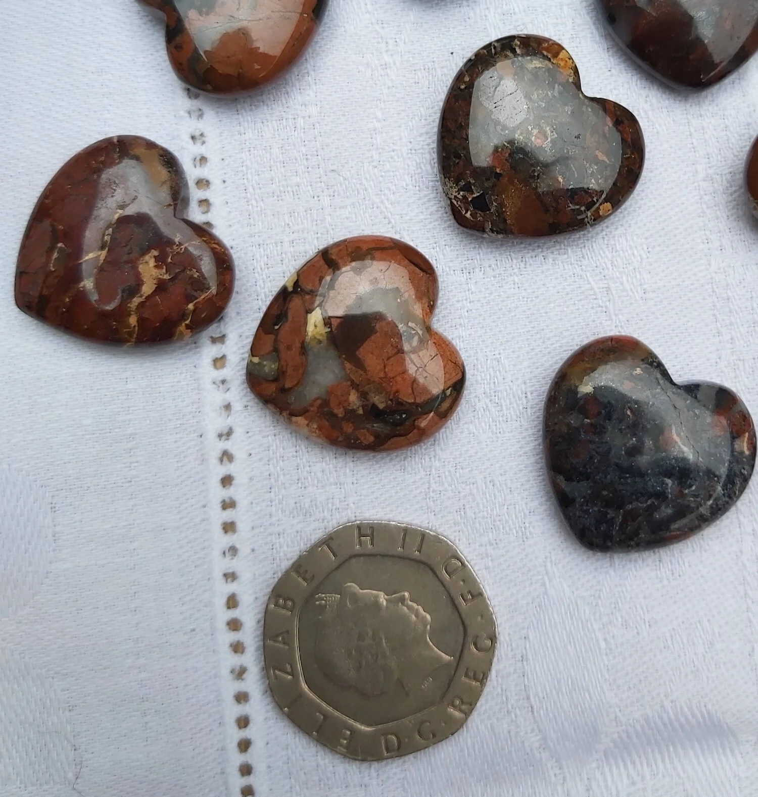 Webshop_Hearts_Tiny_Jasper1.jpg