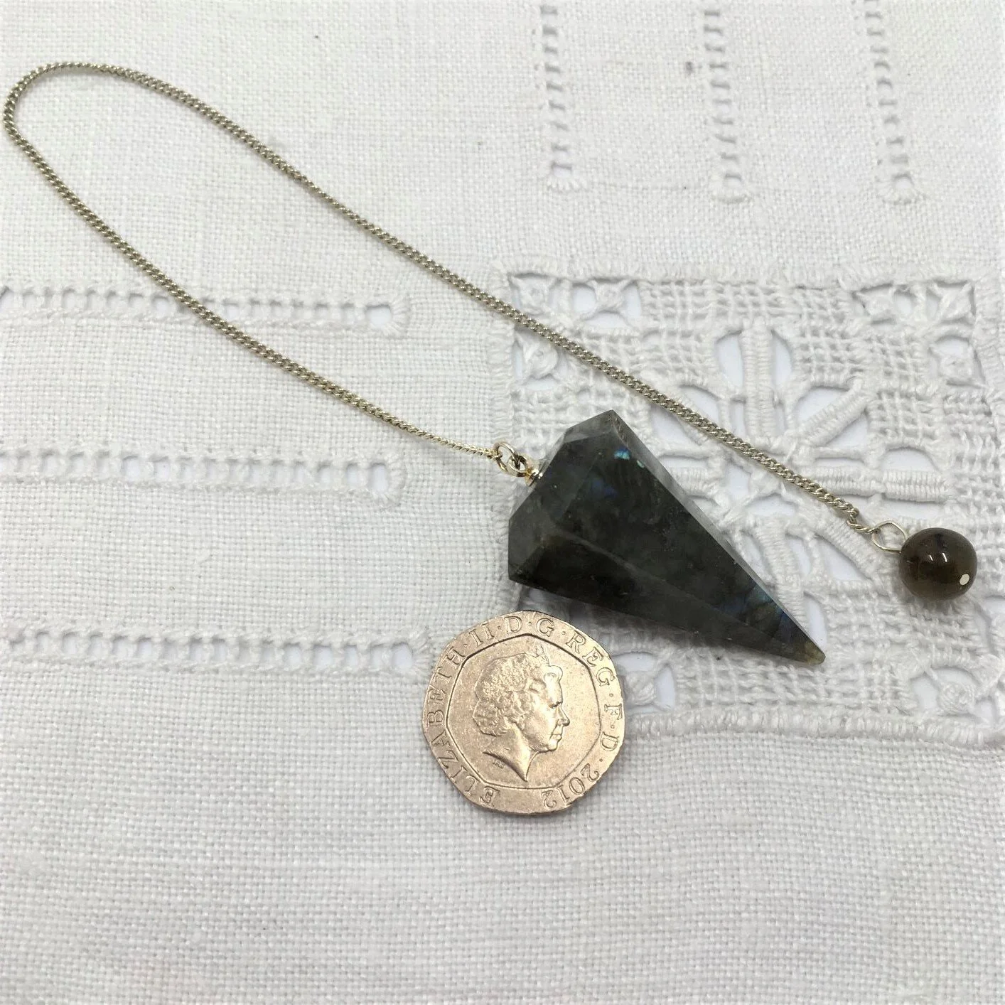 Pendulum Labradorite bead 3.JPG
