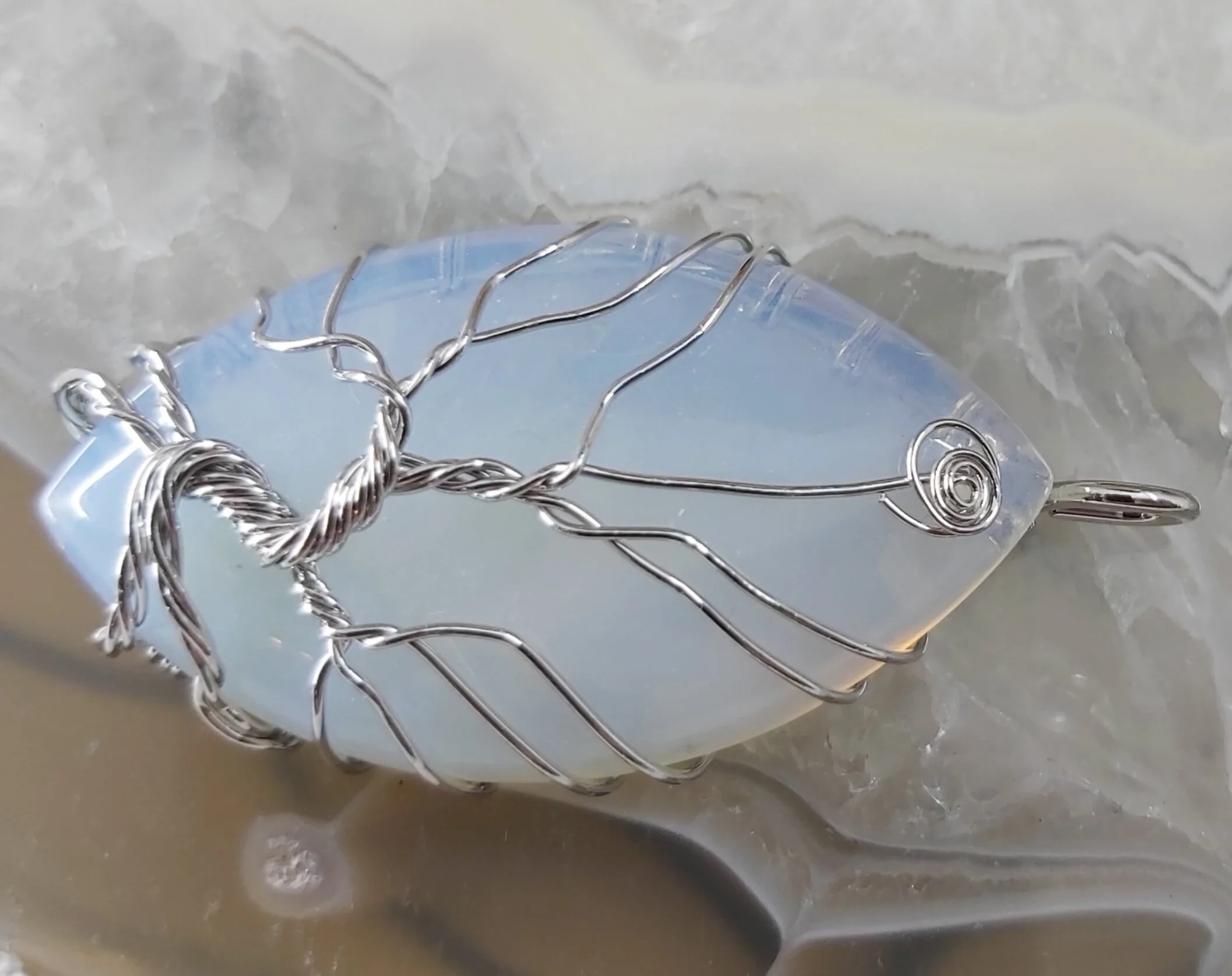 Webshop_Pendant_Opalite Oval3.jpg
