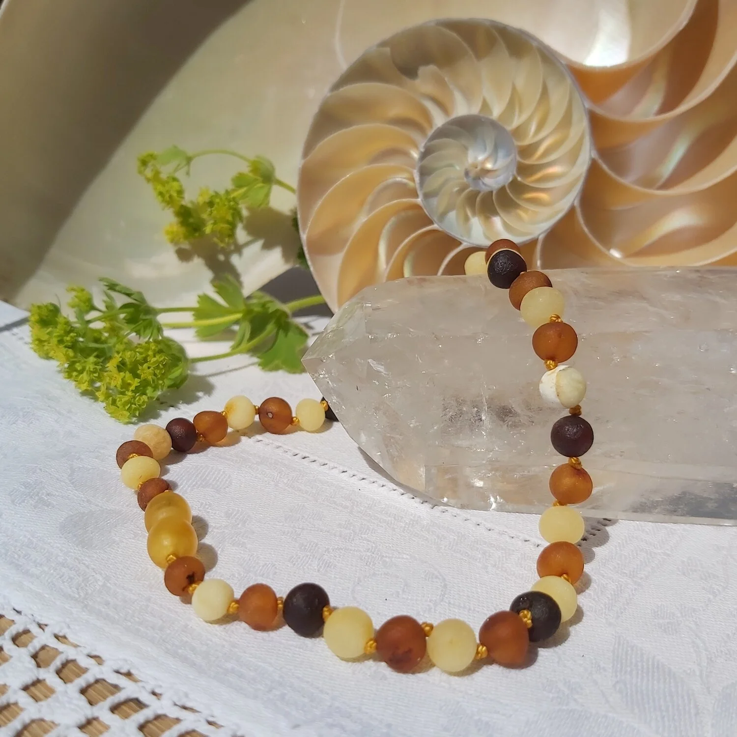 Webshop_BabyNecklace_AmberMix.jpg