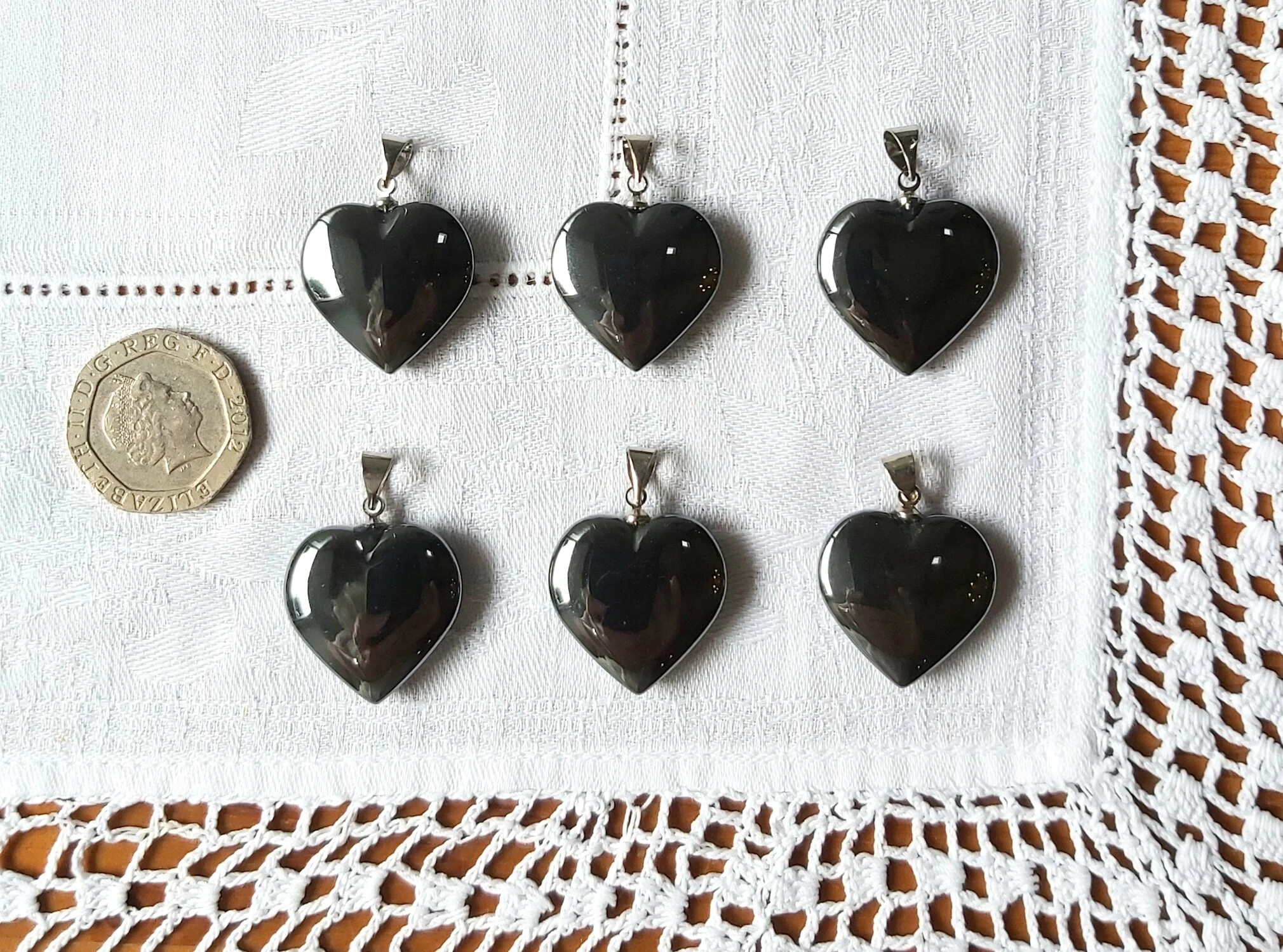 Webshop_Pendant_HematiteHeart1.jpg