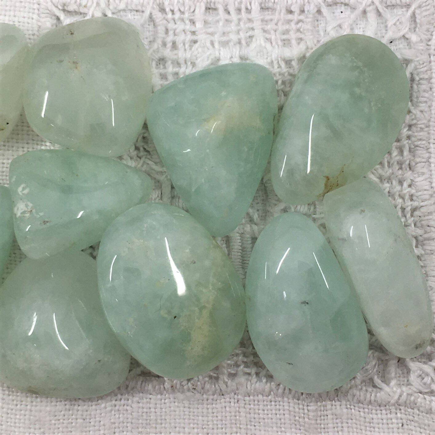 prehnite 3.JPG