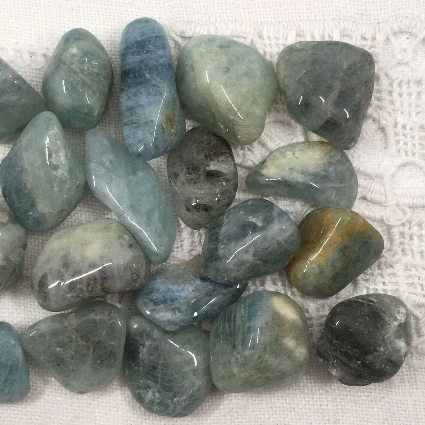 Aqua £1.50 3.JPG