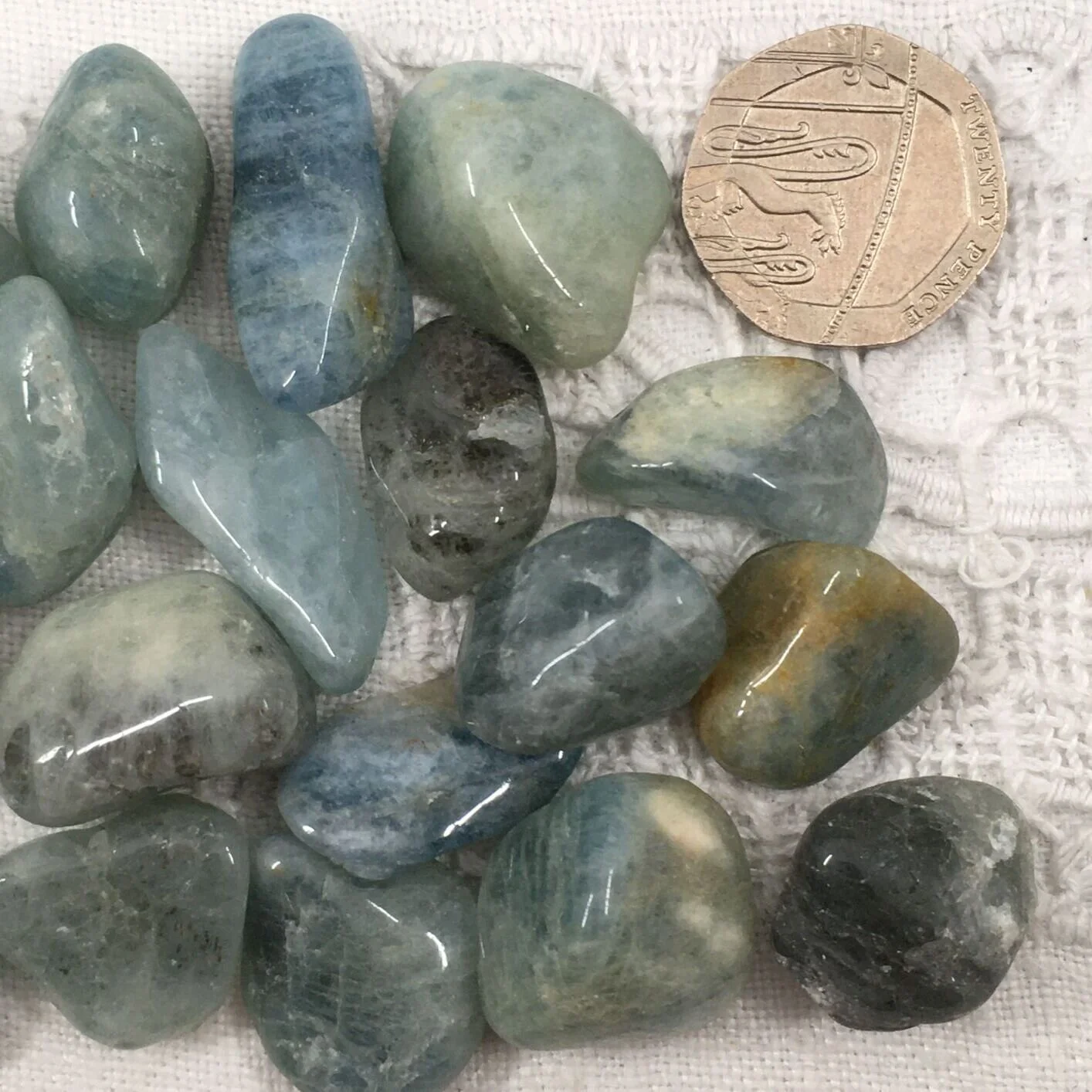 Aqua £1.50 4.JPG