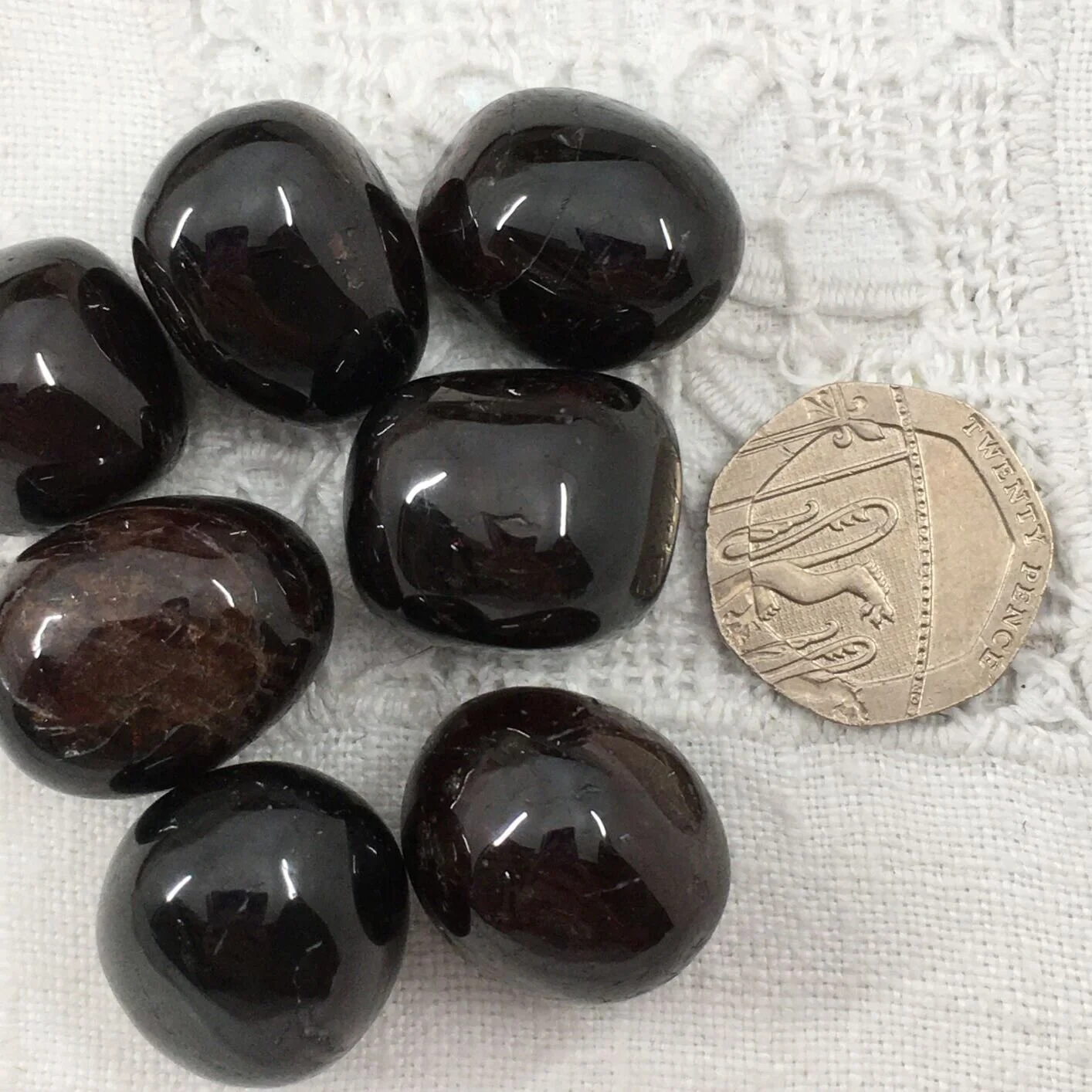 Garnet lg.JPG