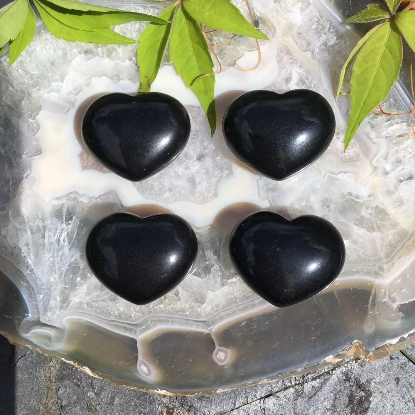 Black Obsidian Heart 32mm