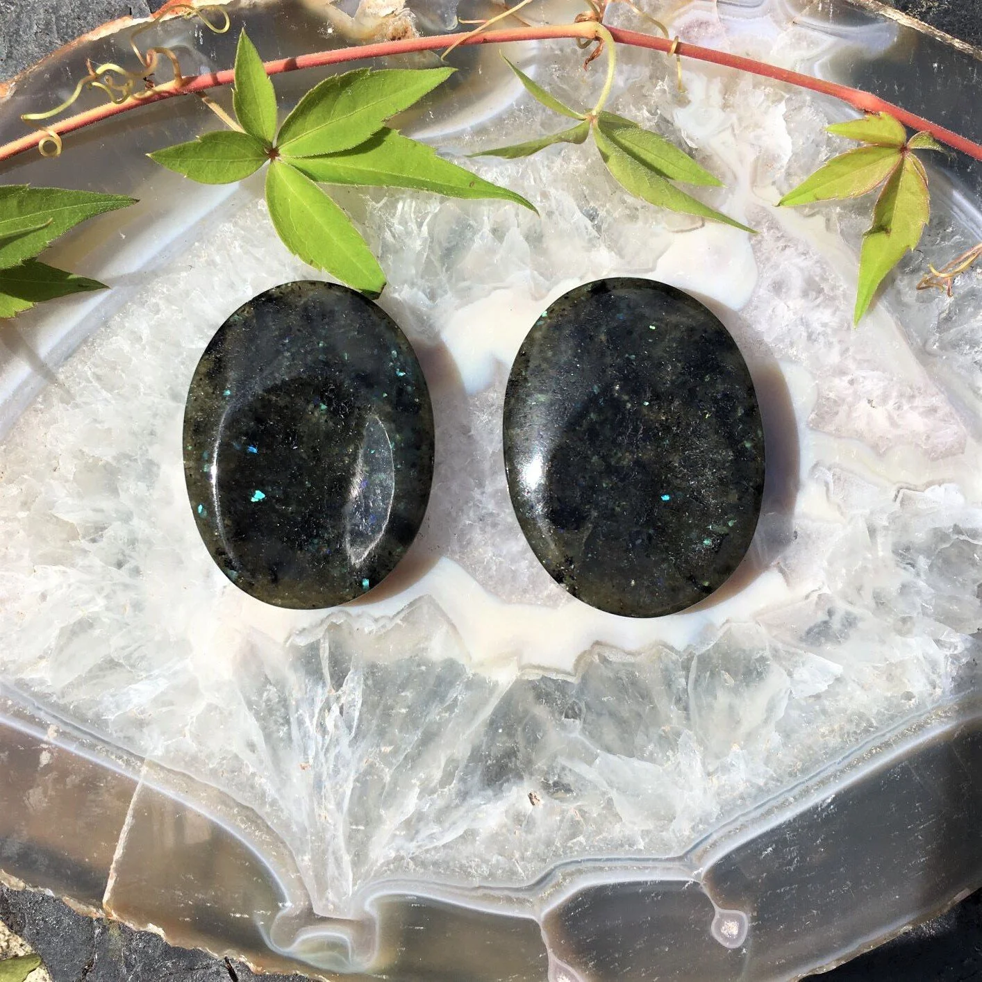 Galaxyite/Galaxite Thumbstone