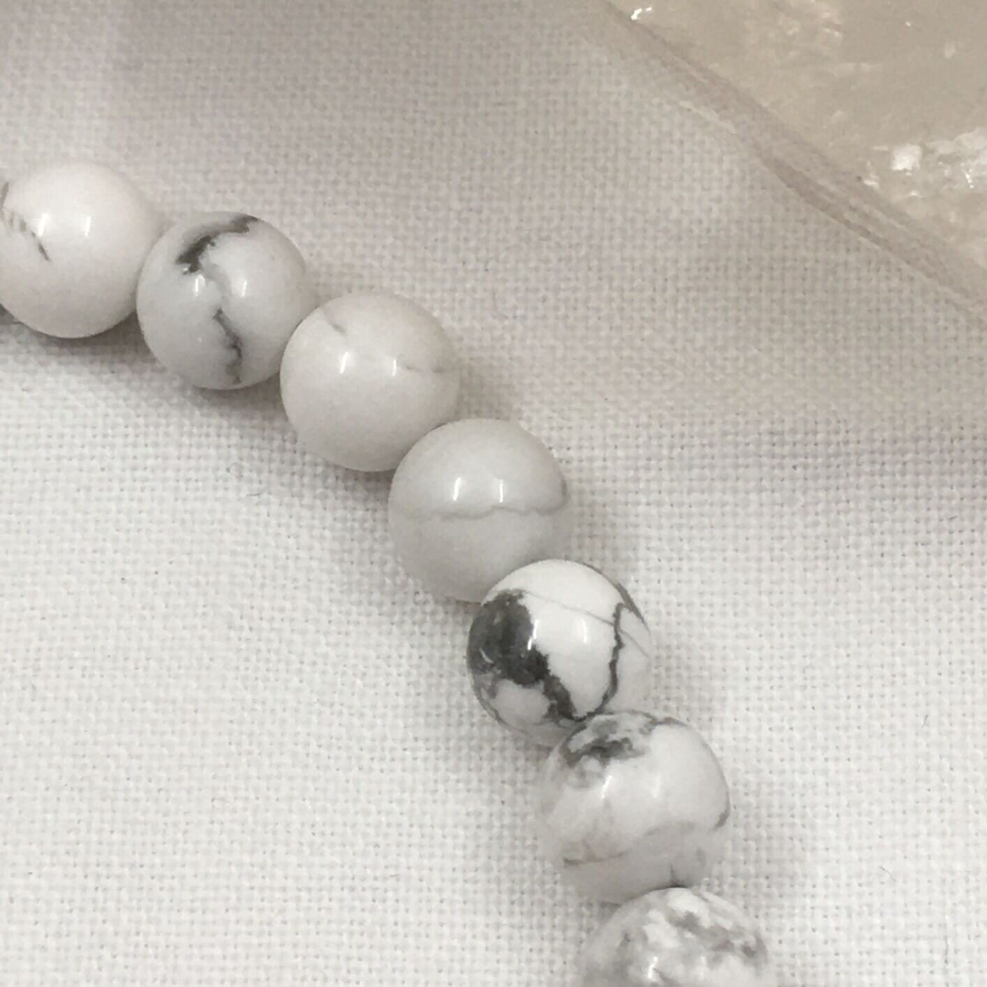 6mm Howlite 3.JPG