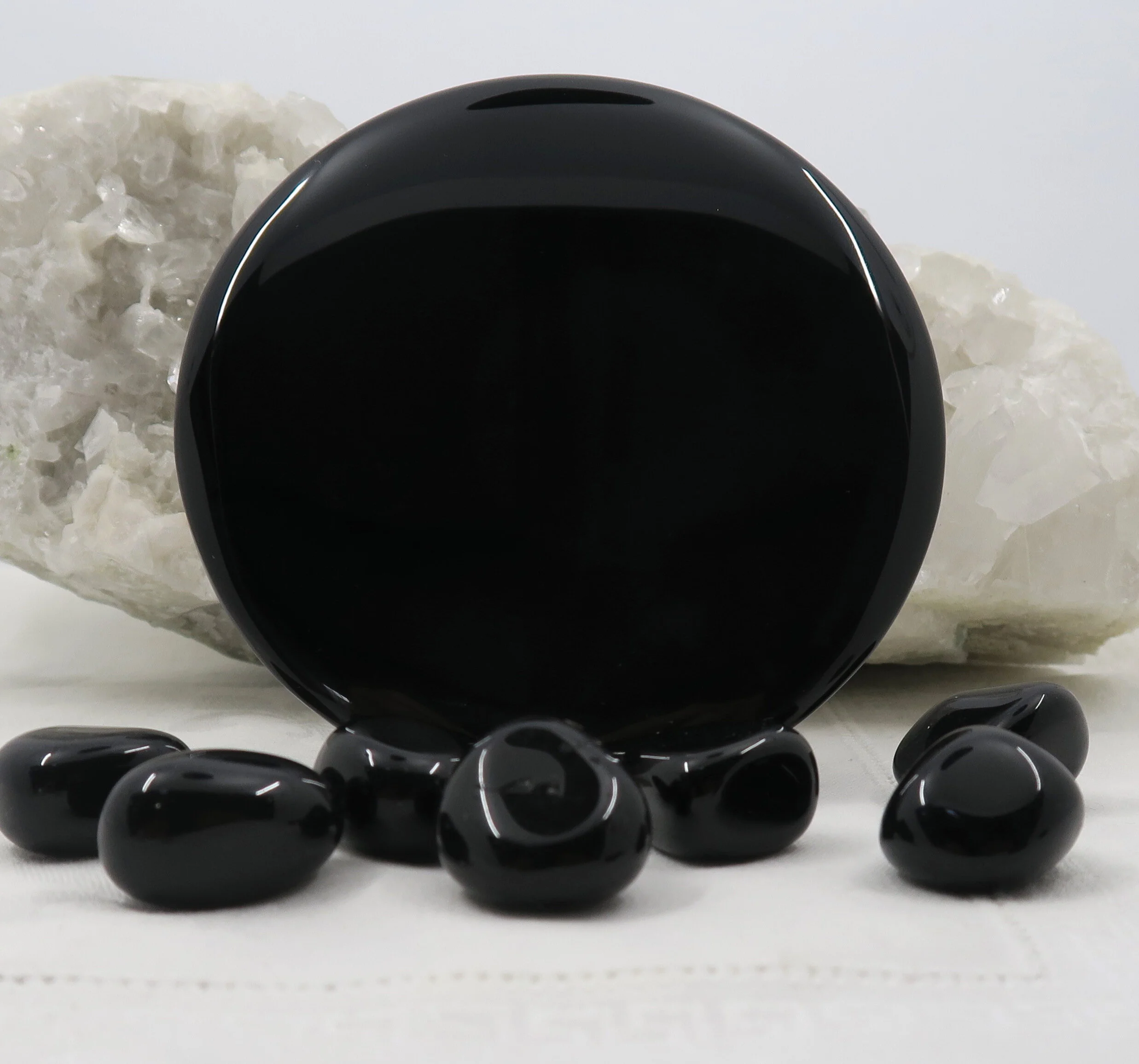 Webshop_Mirror_Obsidian Black 100mm bevelled edge1.JPG