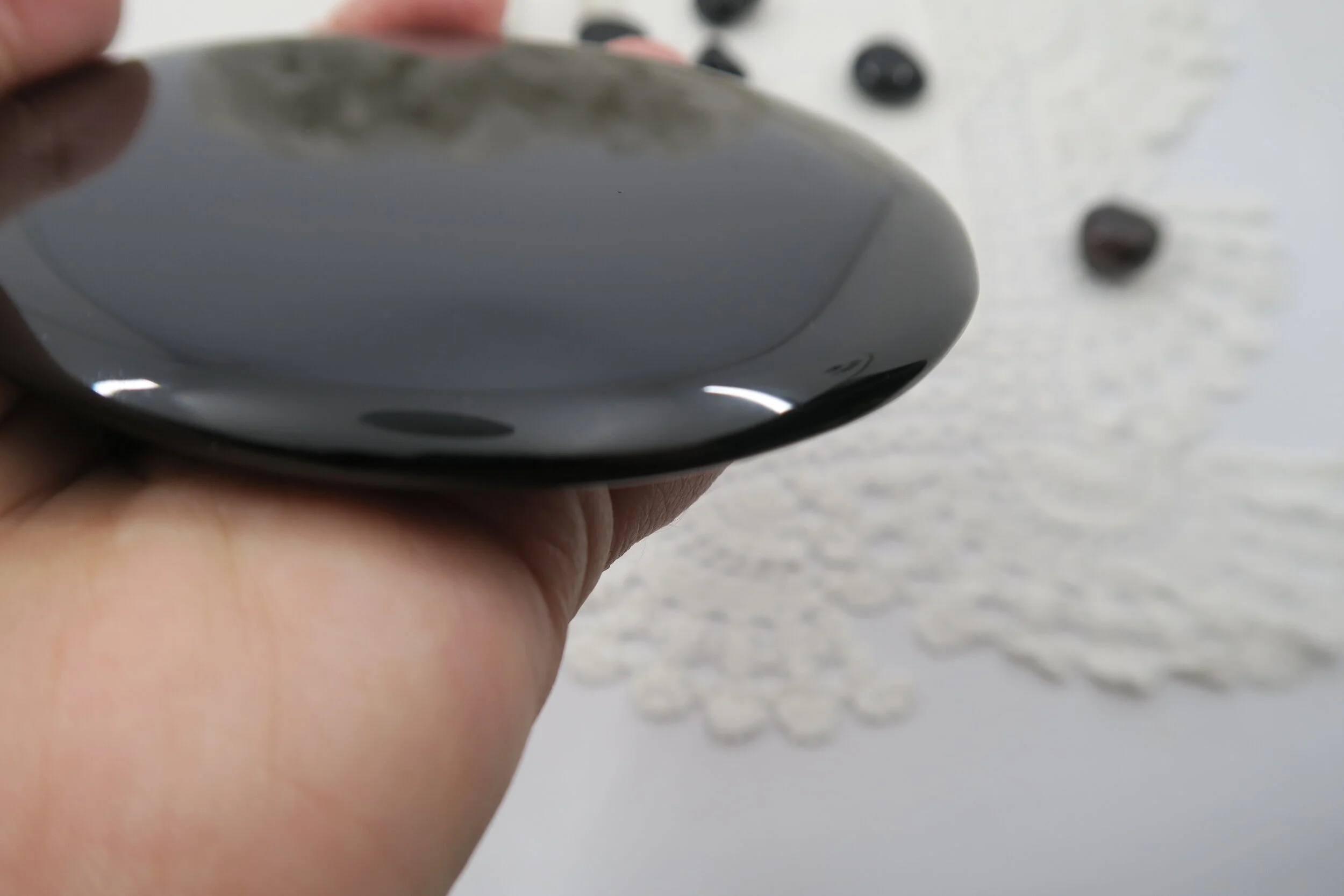 Webshop_Mirror_Obsidian Black 100mm bevelled edge4.JPG