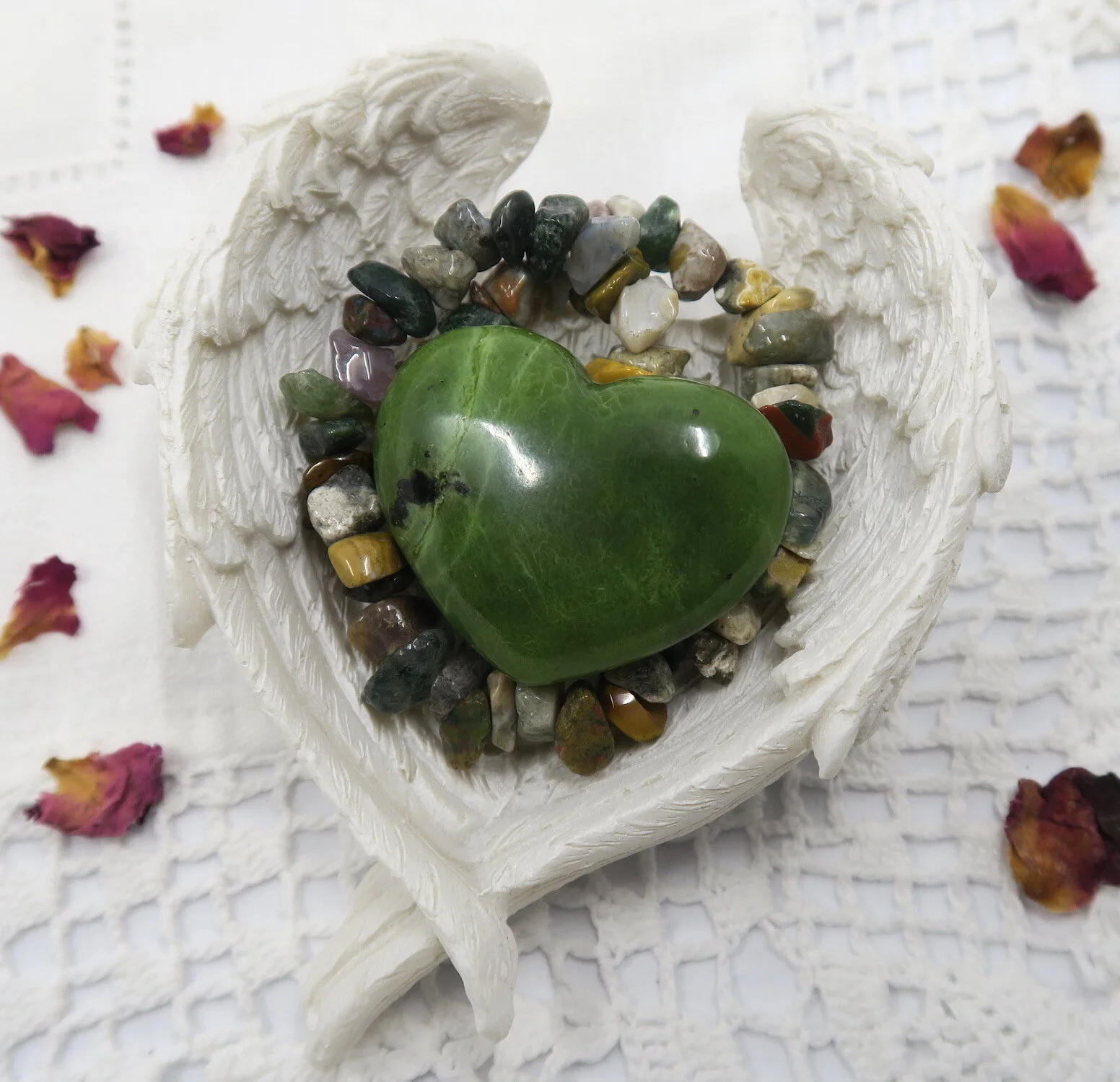 Gift set - Ocean Jasper gemchip bracelet and Jade heart in angel wing bowl