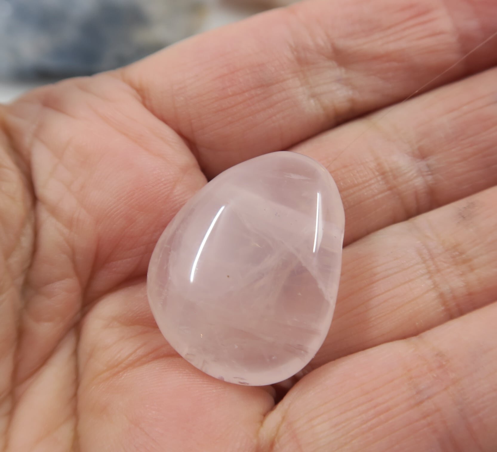 Rose Quartz pendant pebble 2.jpg