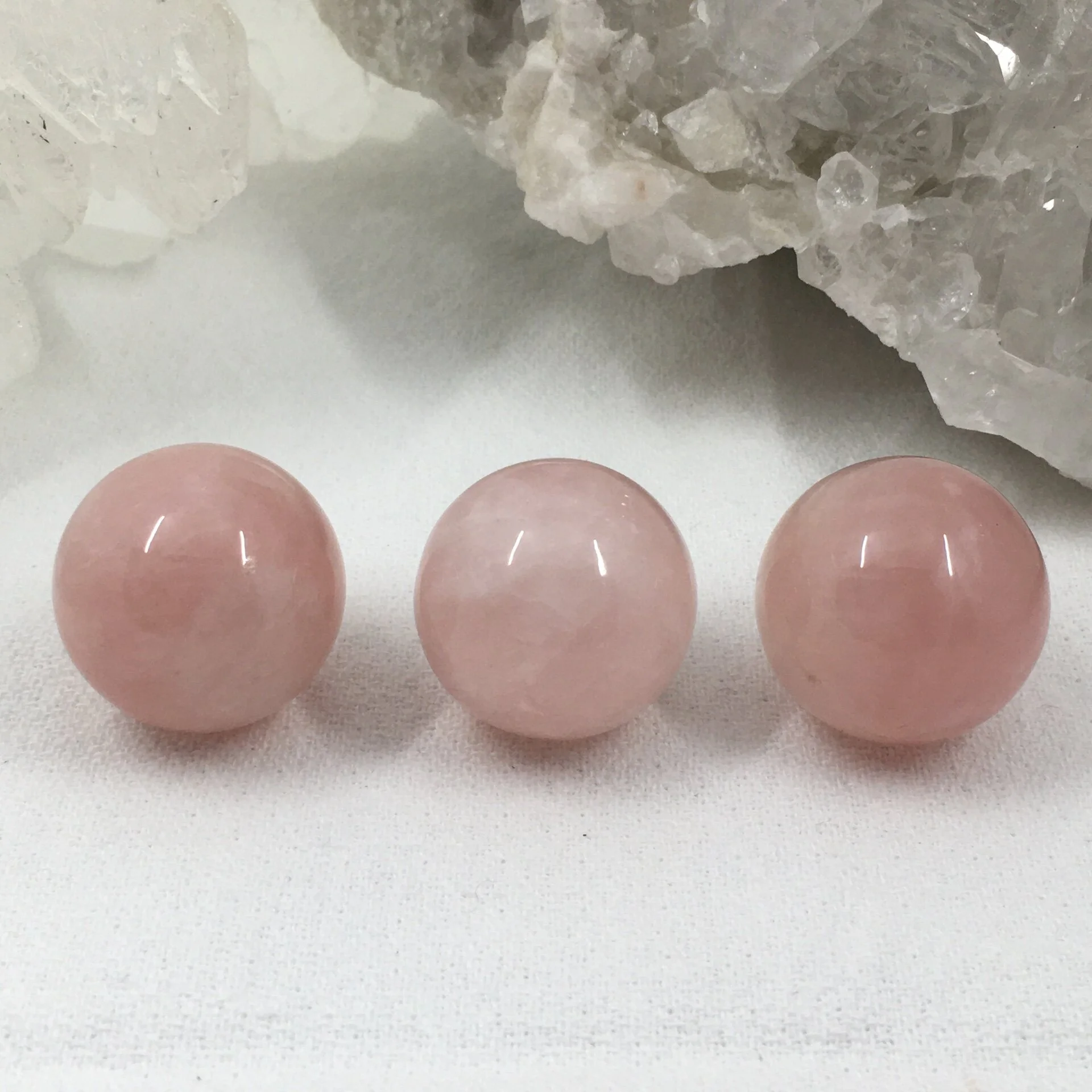 Rose Quartz Sphere 25mm