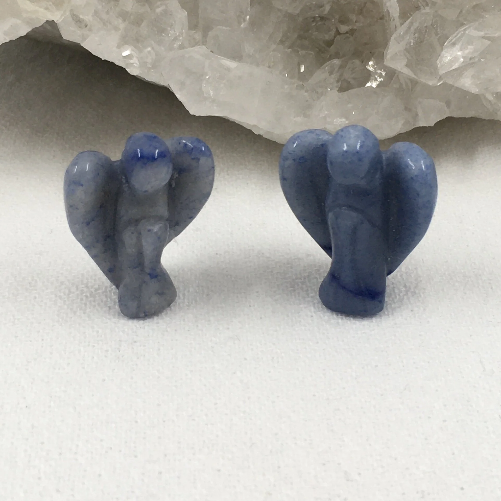 Dumortierite Angel 25mm