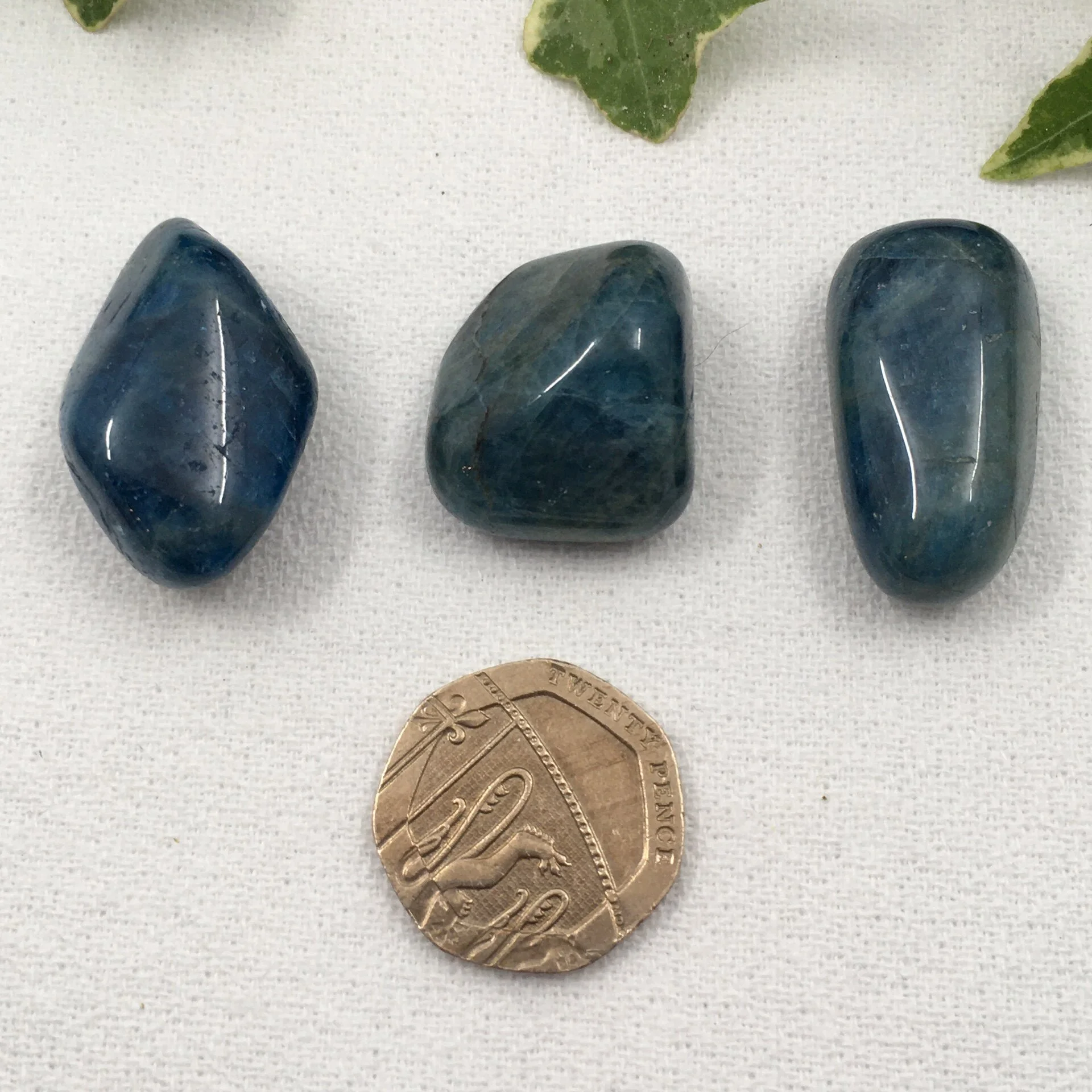 Apatite Blue 2.jpg