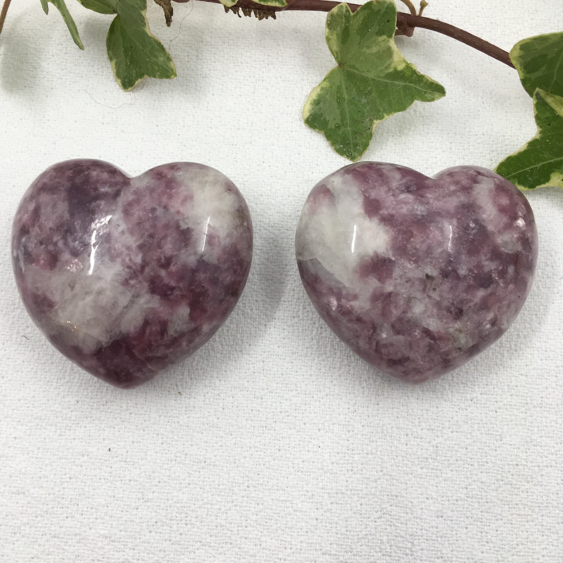Lepidolite 40mm 1.jpg
