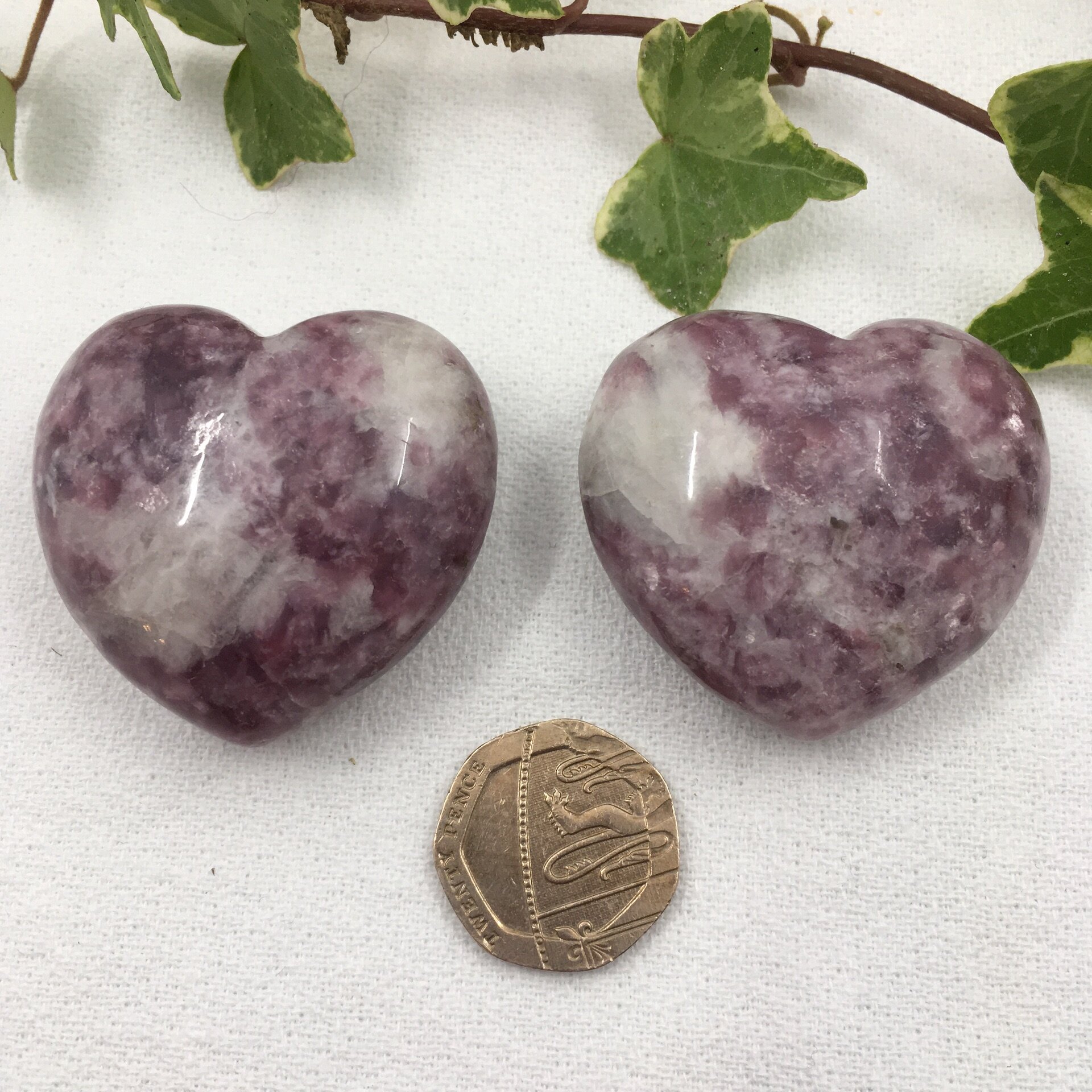 Lepidolite 40mm 2.jpg