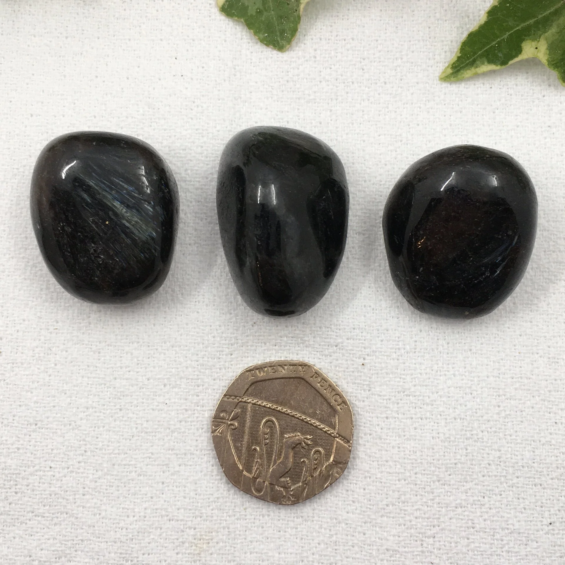Arfvedsonite 2.jpg