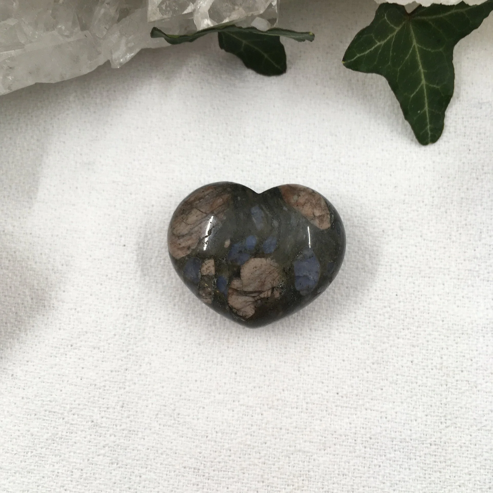 Llanite Heart 32mm