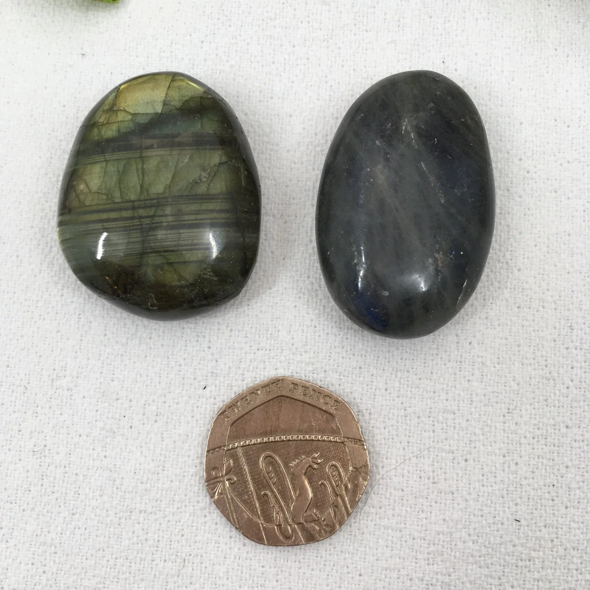 Labradorite 16,17b.jpeg