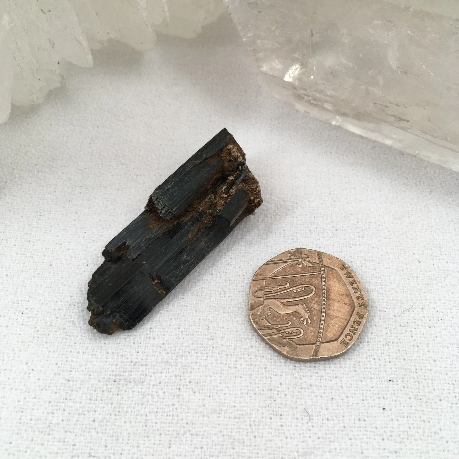 Arfedsonite Raw b.jpeg