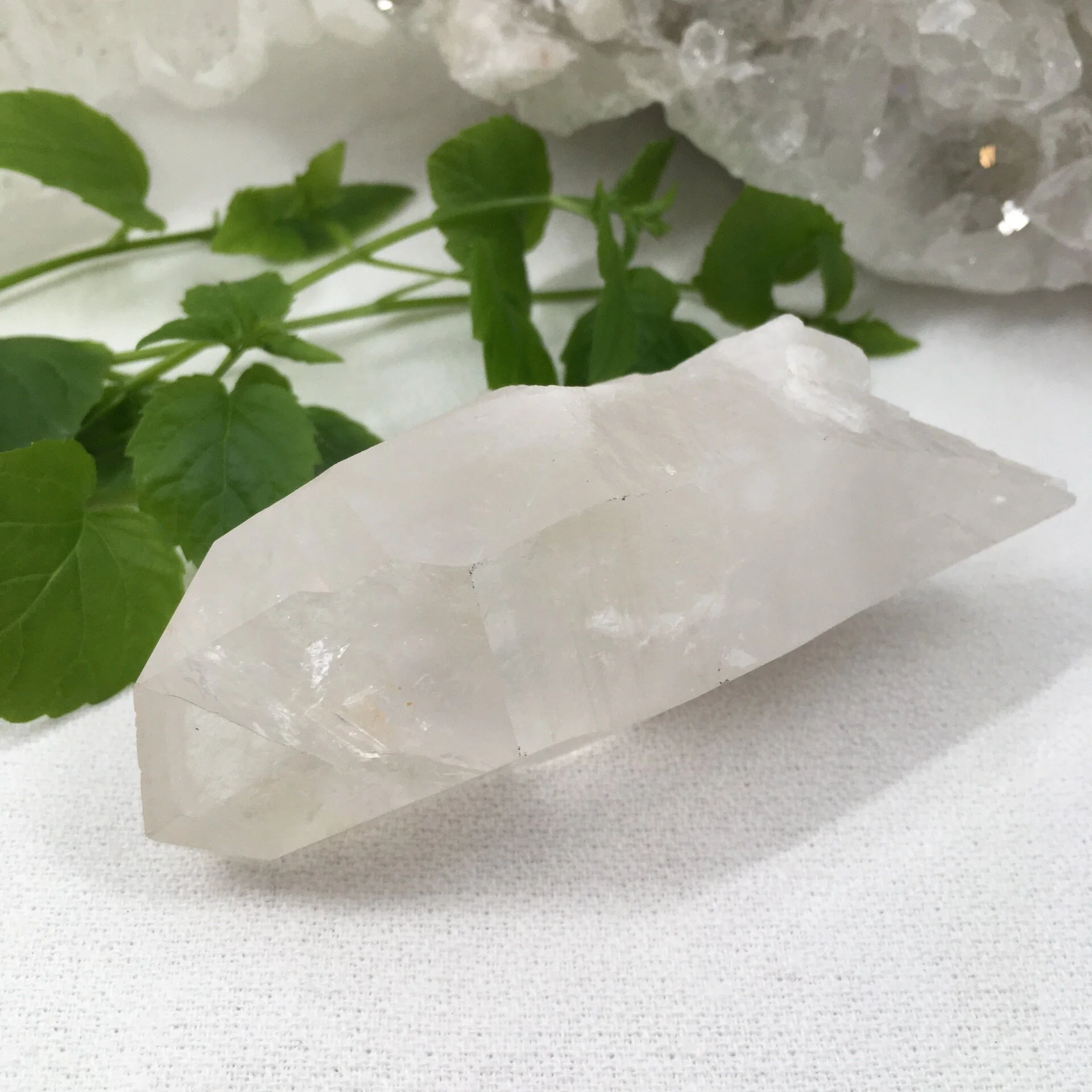 Quartz Crystal 1