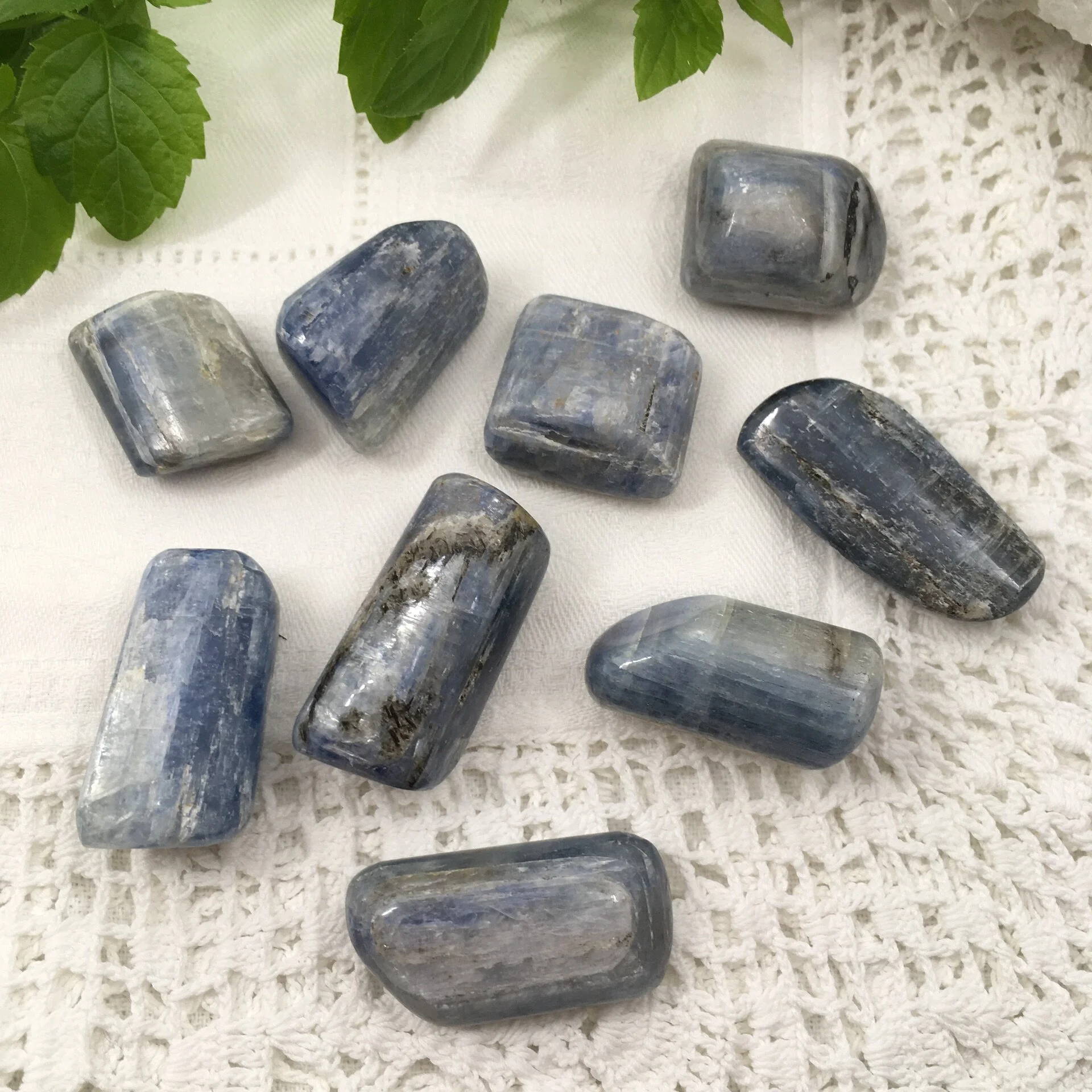 Kyanite £7a.jpeg