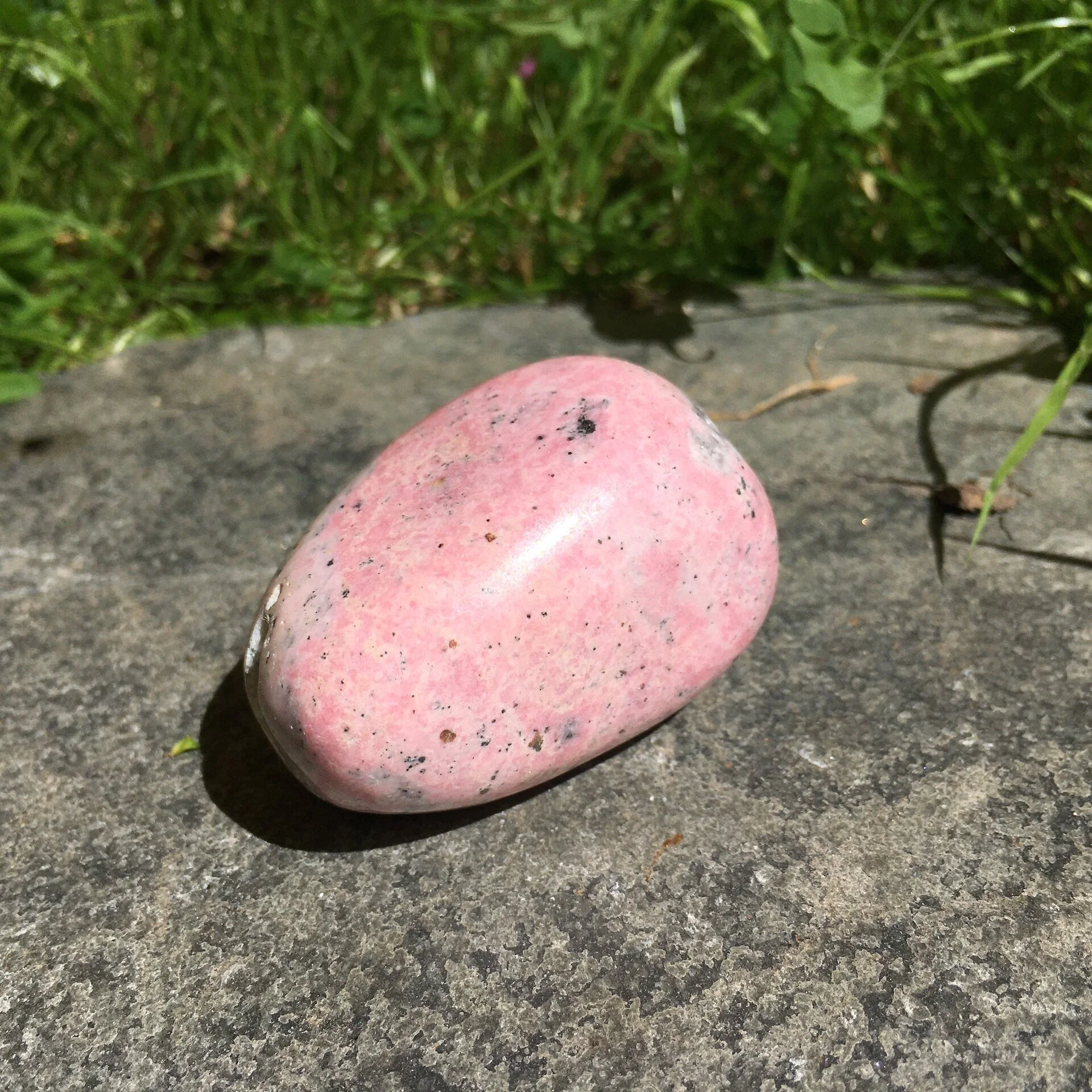 Rhodonite Pebble 14b.jpeg