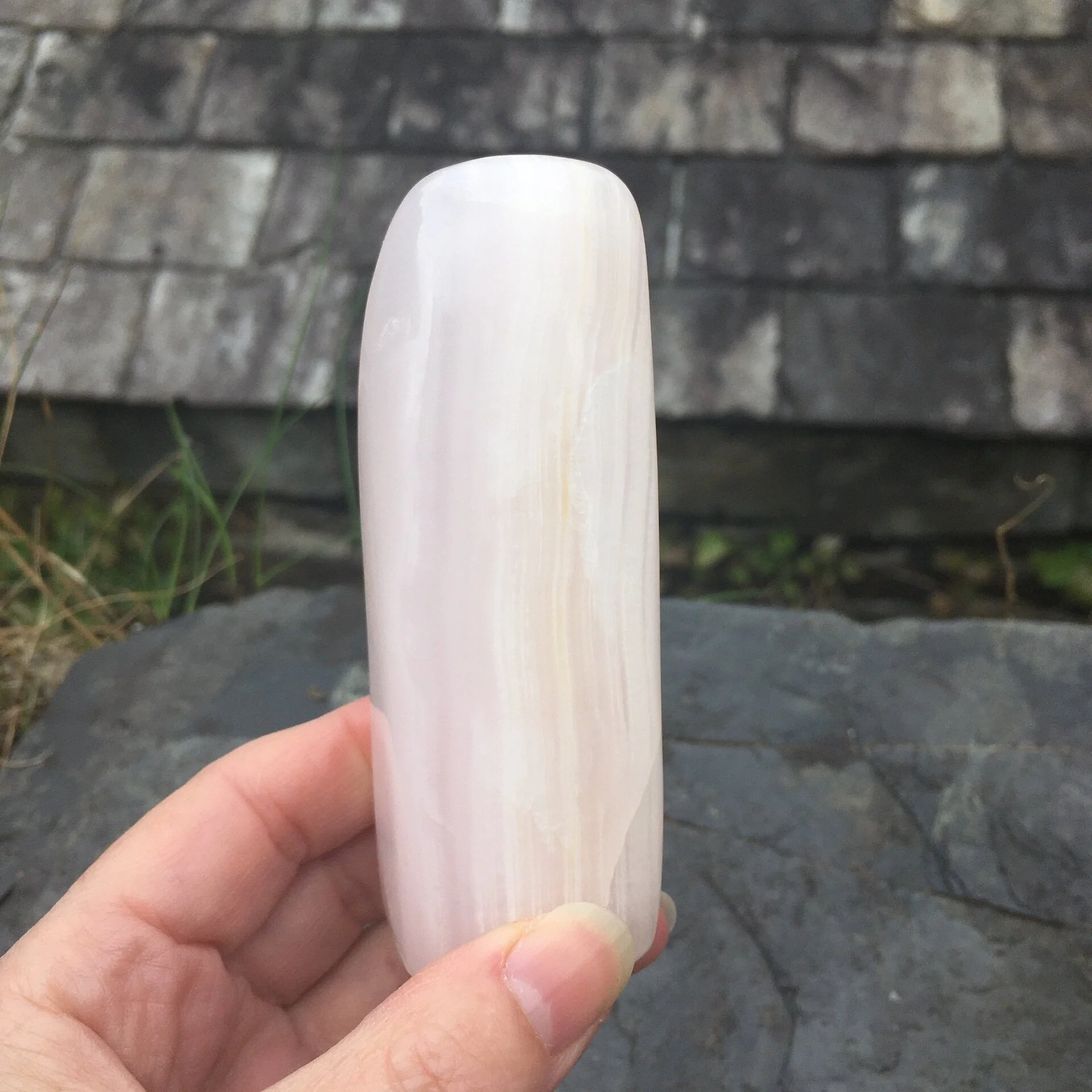 Mangano Calcite freeform 4d.jpeg