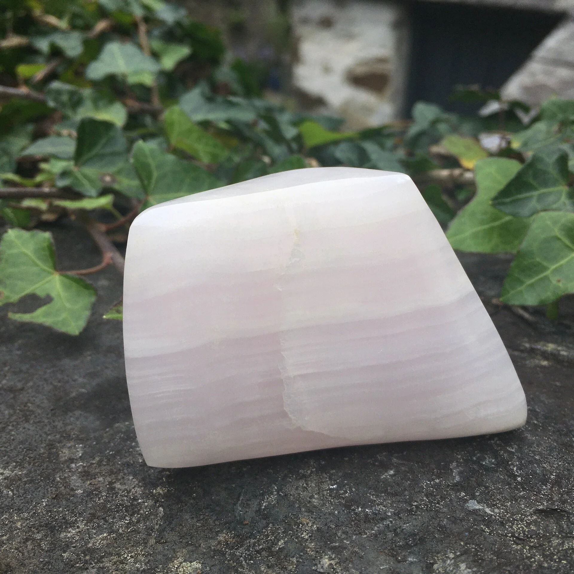 Mangano Calcite freeform 7a.jpeg