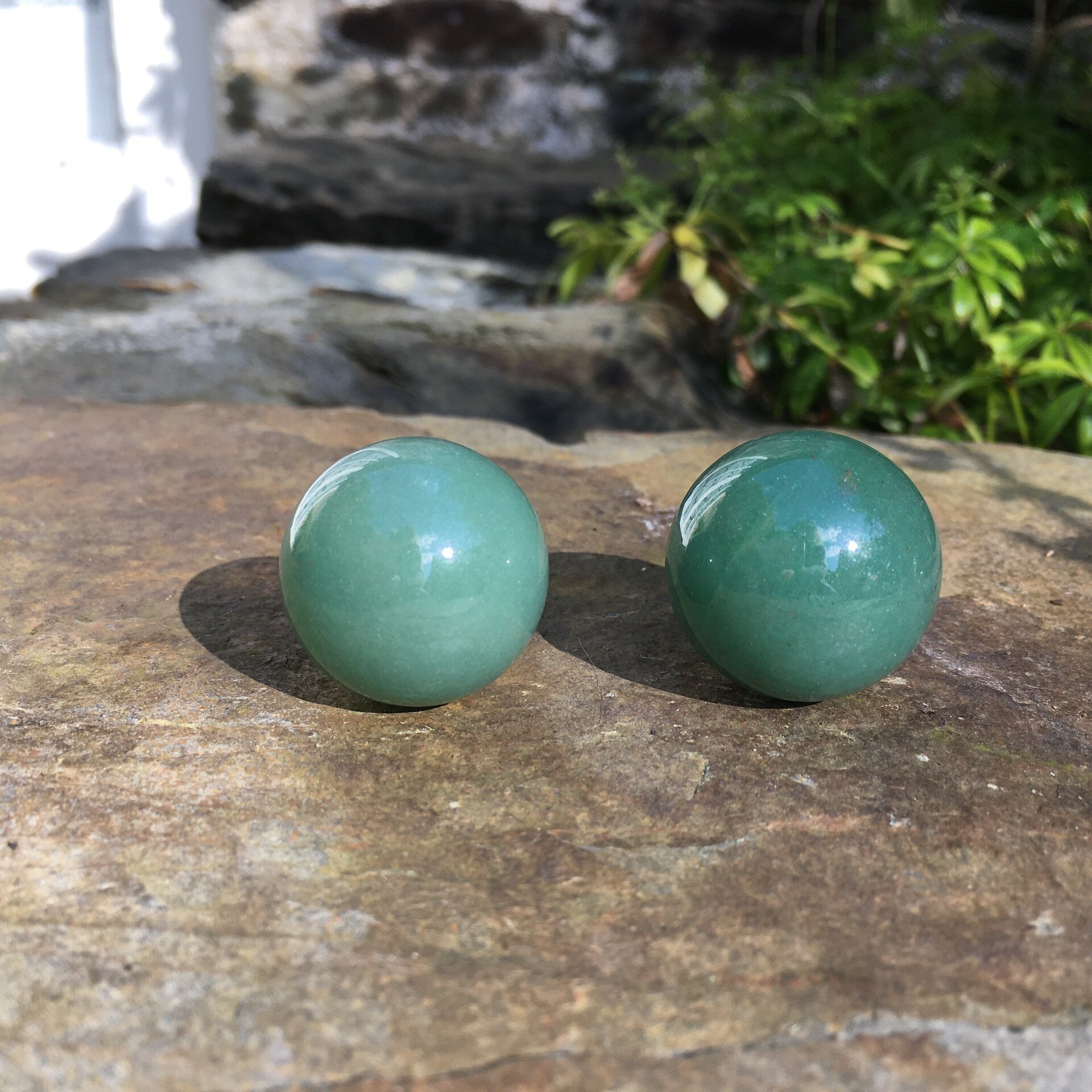 Green aventurine sphere 25mm.jpeg