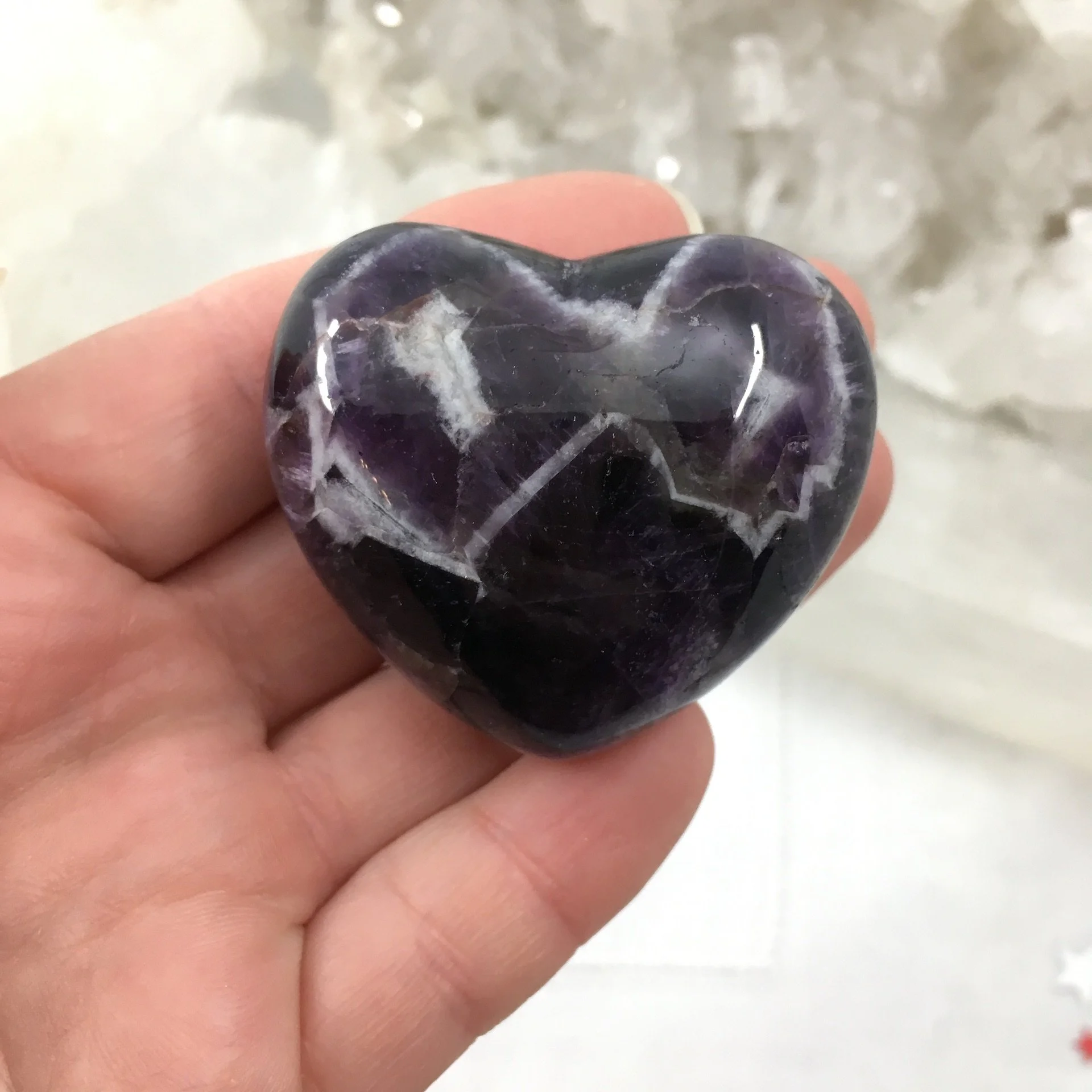 Chevron Amethyst hearts 45mm b.jpeg
