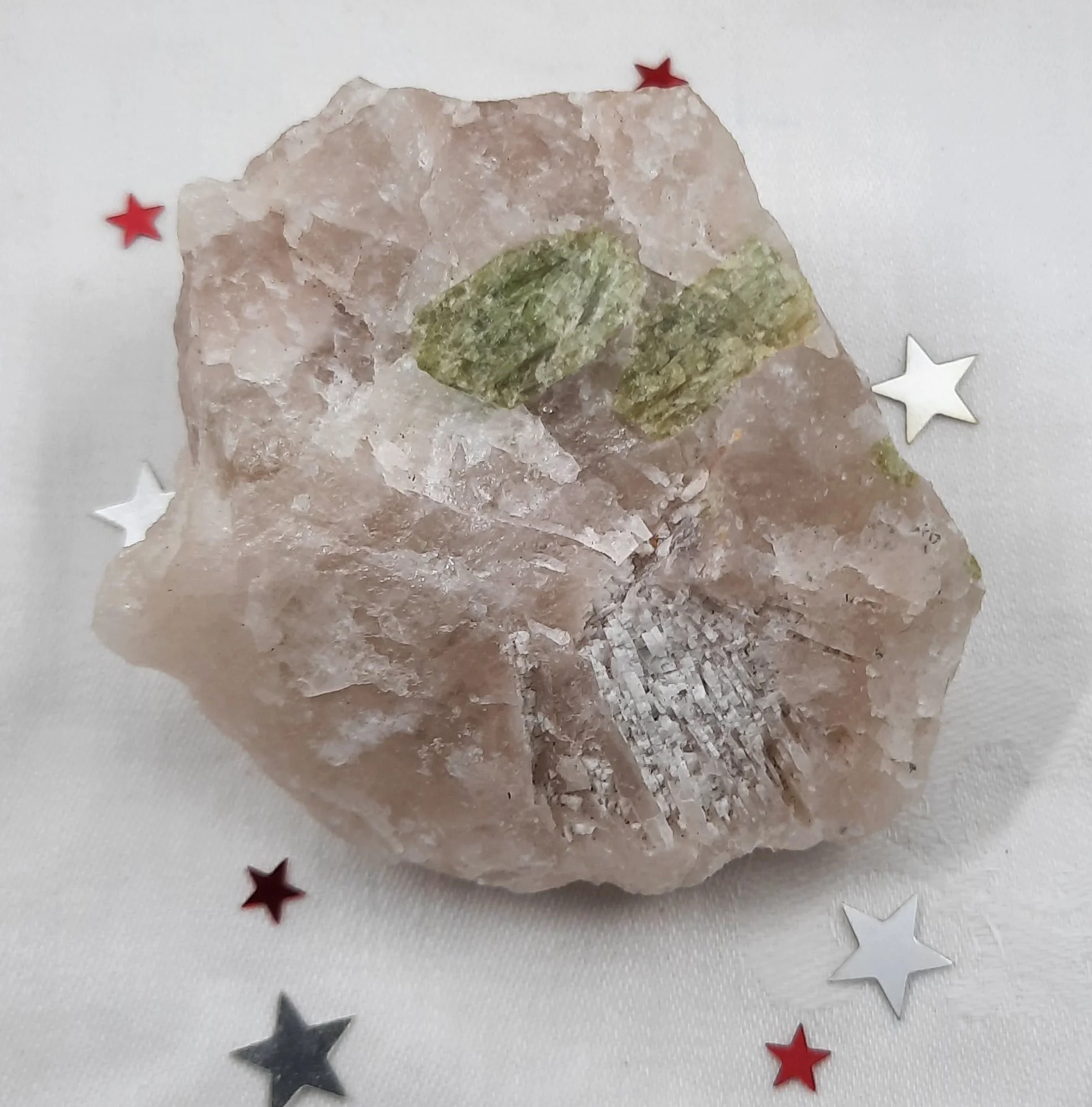 Green Tourmaline in Quartz 1a.jpeg