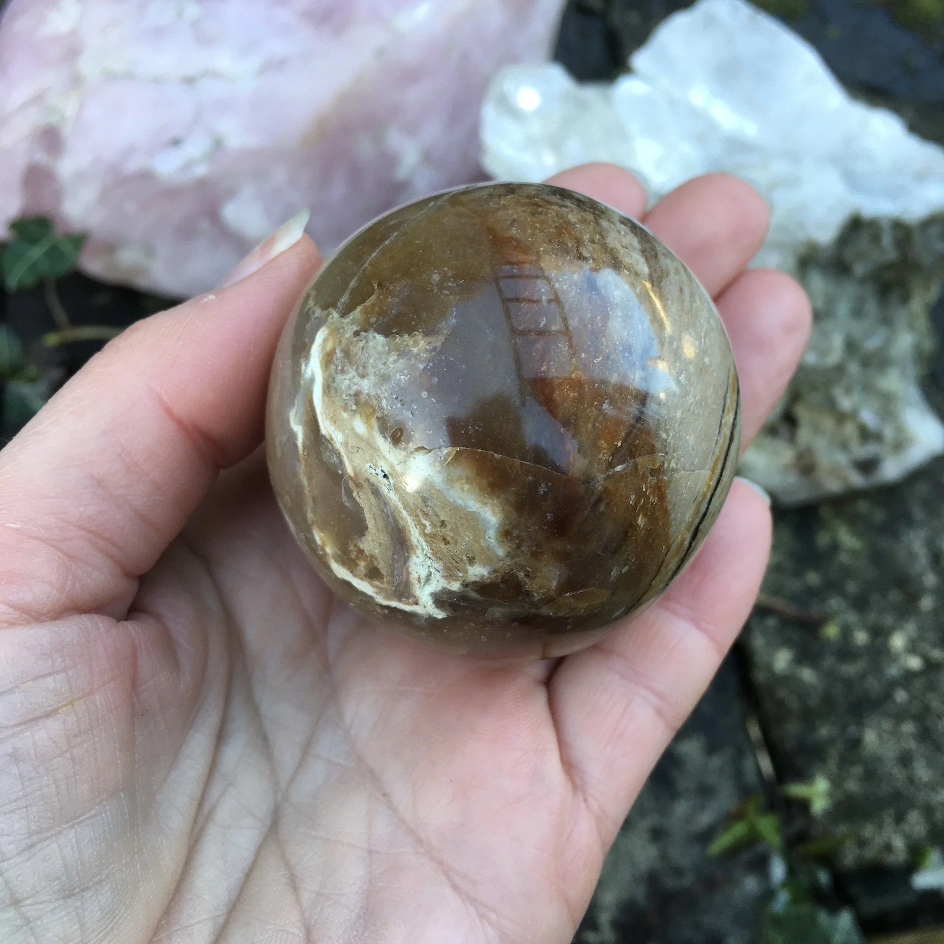 Mocha Opal Sphere 3g.jpeg